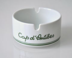 Cenicero de porcelana y verde Hotel Du Cap Eden-Roc, años 70