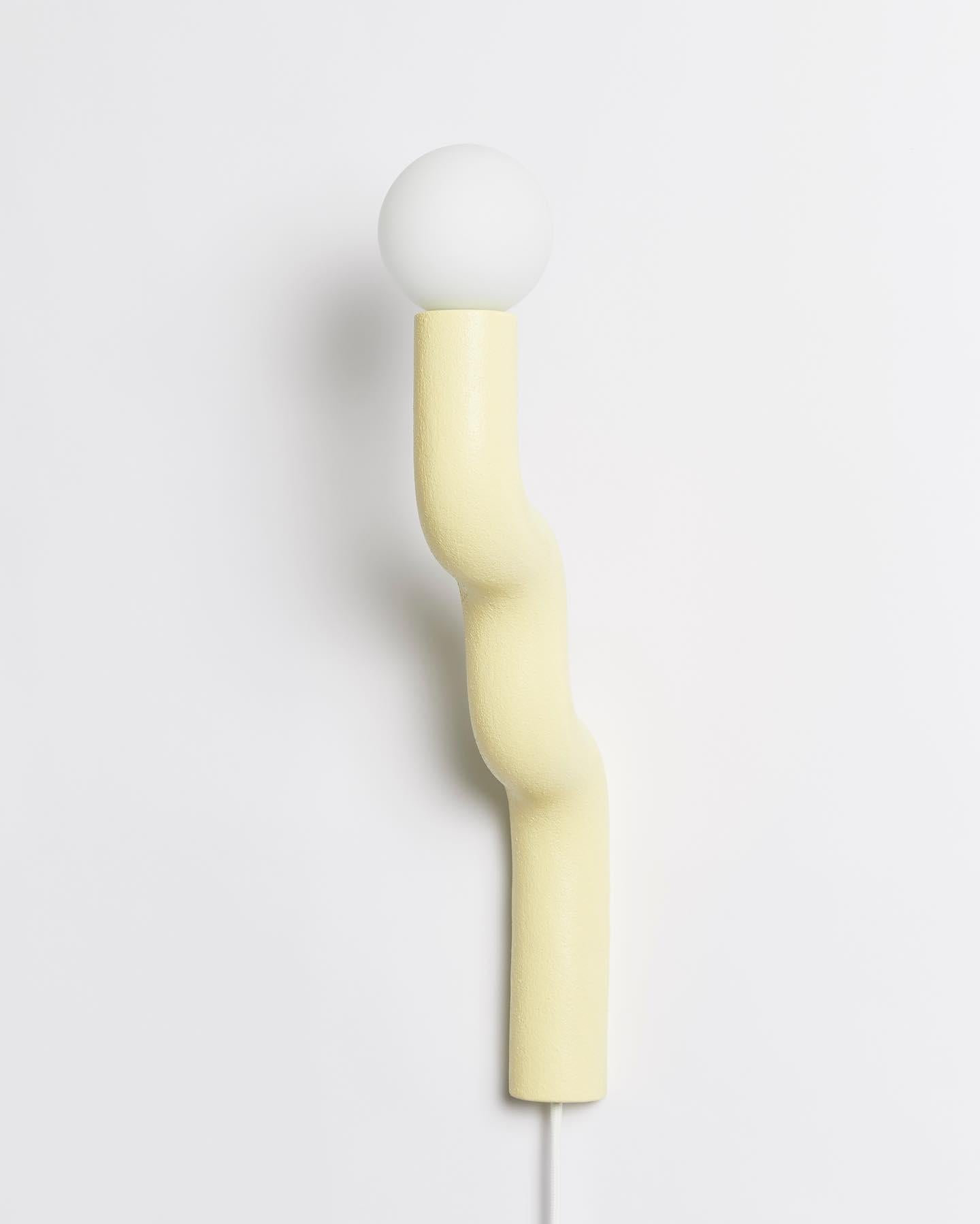 Hotel Light 07 Sculptural Sand and Nylon Wall Light by Hot Wire Extensions For Sale 5