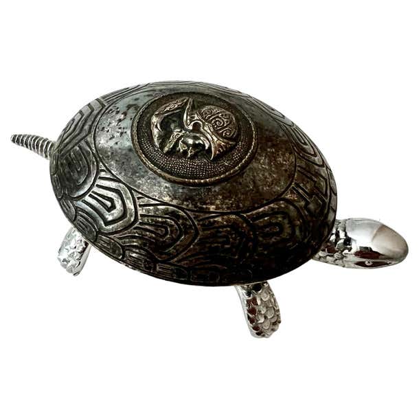 Hotel Turtle Bell by BOJ Eibar Head and Tail Ring When Pressed For Sale ...