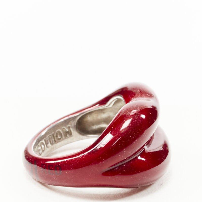HOTLIPS BY SOLANGE (RED) Special Edition Hotlips red enamel sterling silver ring In Excellent Condition For Sale In Hong Kong, NT