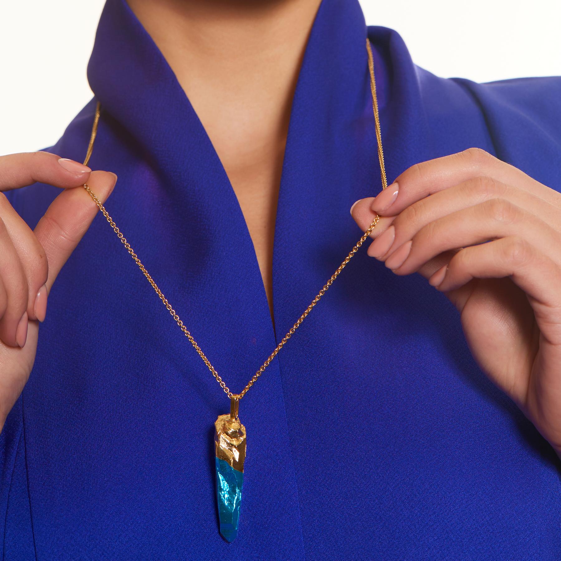 HotRocks Alchemy, collana con bacchetta in oro 18ct Fairmined Vermeil - Blu cielo In condizioni Nuovo in vendita a London, GB