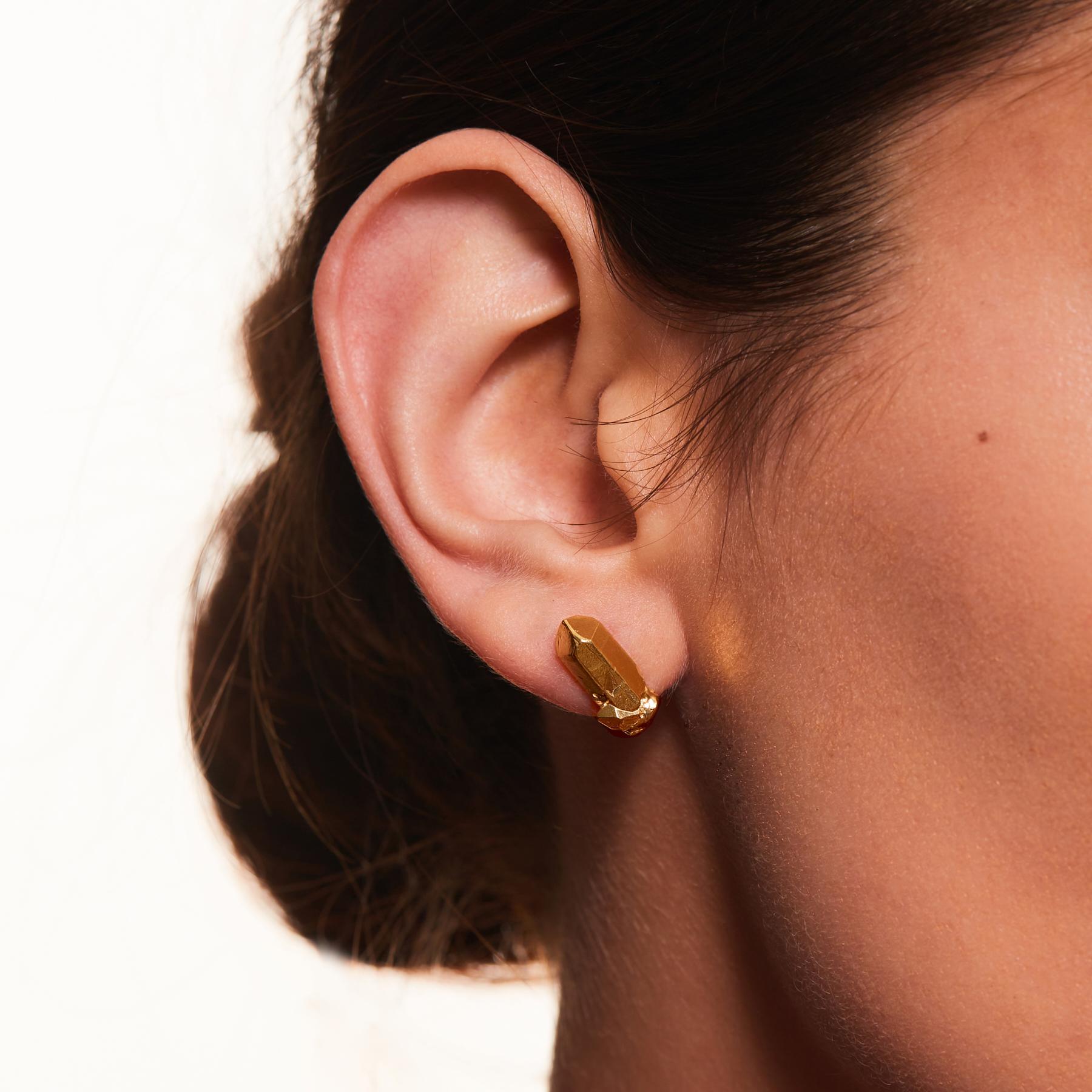 da uomo o donna HotRocks Alchemy, orecchini a perno in oro giallo 18ct Fairmined Vermeil in vendita