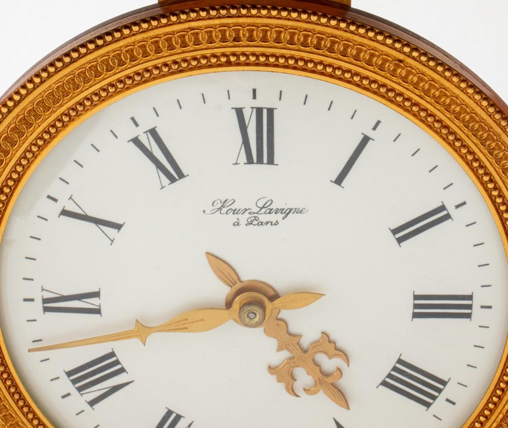 hour lavigne clock