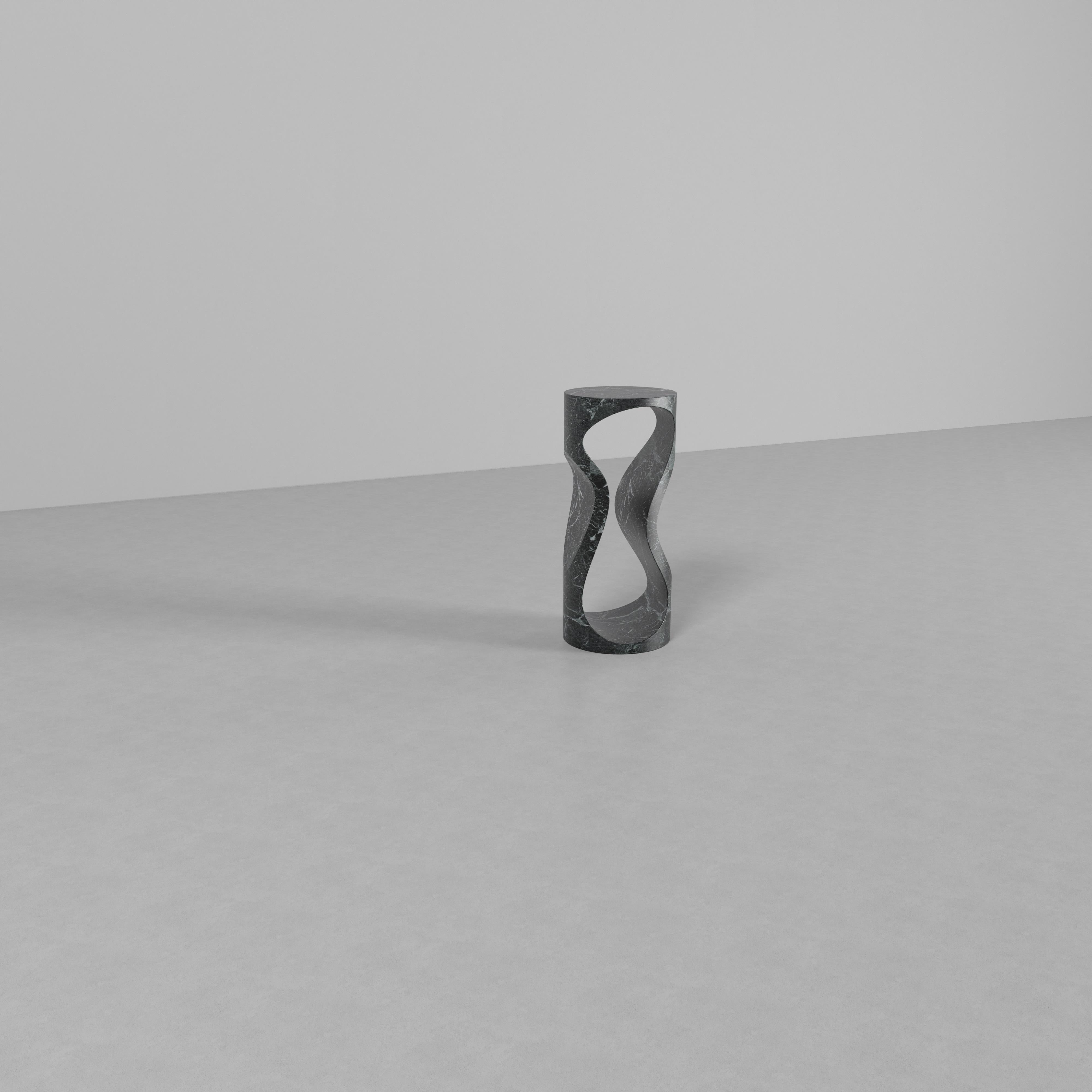 Hourglass Alpi Verde Marble Pedestal by Studio TOOJ im Angebot 4