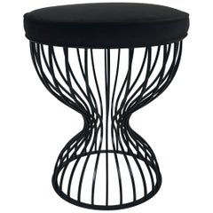 Tabouret en forme de sablier avec assise en velours