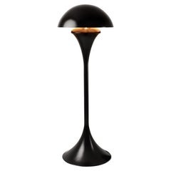Sanduhr Lampe, Zeitgenössische Stehlampe aus Holz von Eliz Evar
