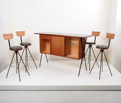 House Bar et quatre tabourets de bar par Herta-Maria Witzemann pour Erwin Behr