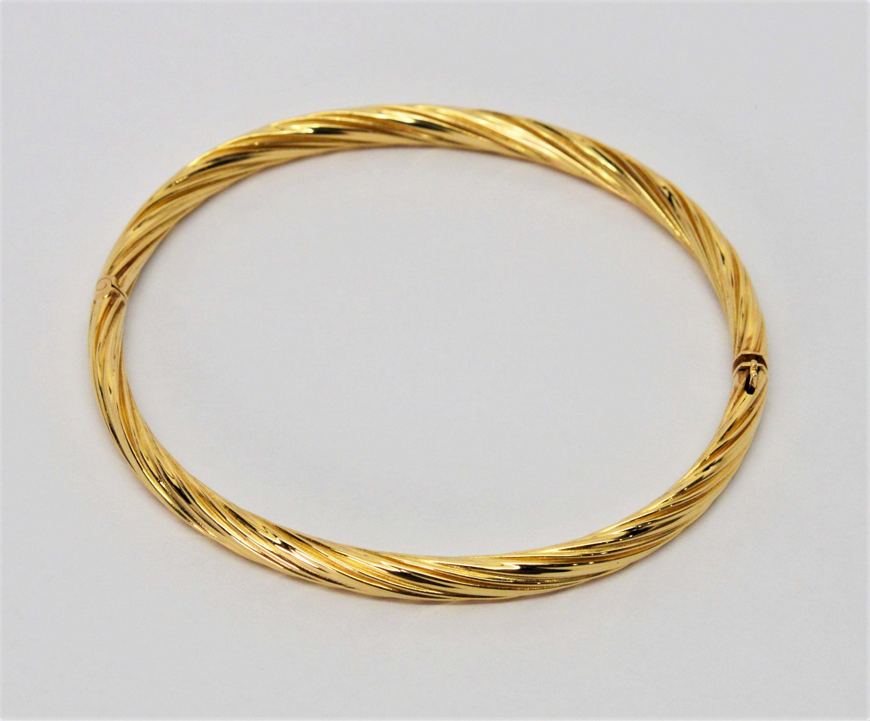 House of Bangles 14 Karat Yellow Gold Bangle Bracelet In Excellent Condition In Mount Kisco, NY