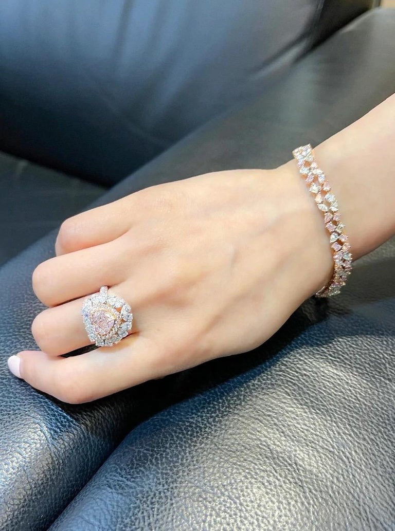 House of Diamonds New York 8.58ct Double Row Pink and White Diamond