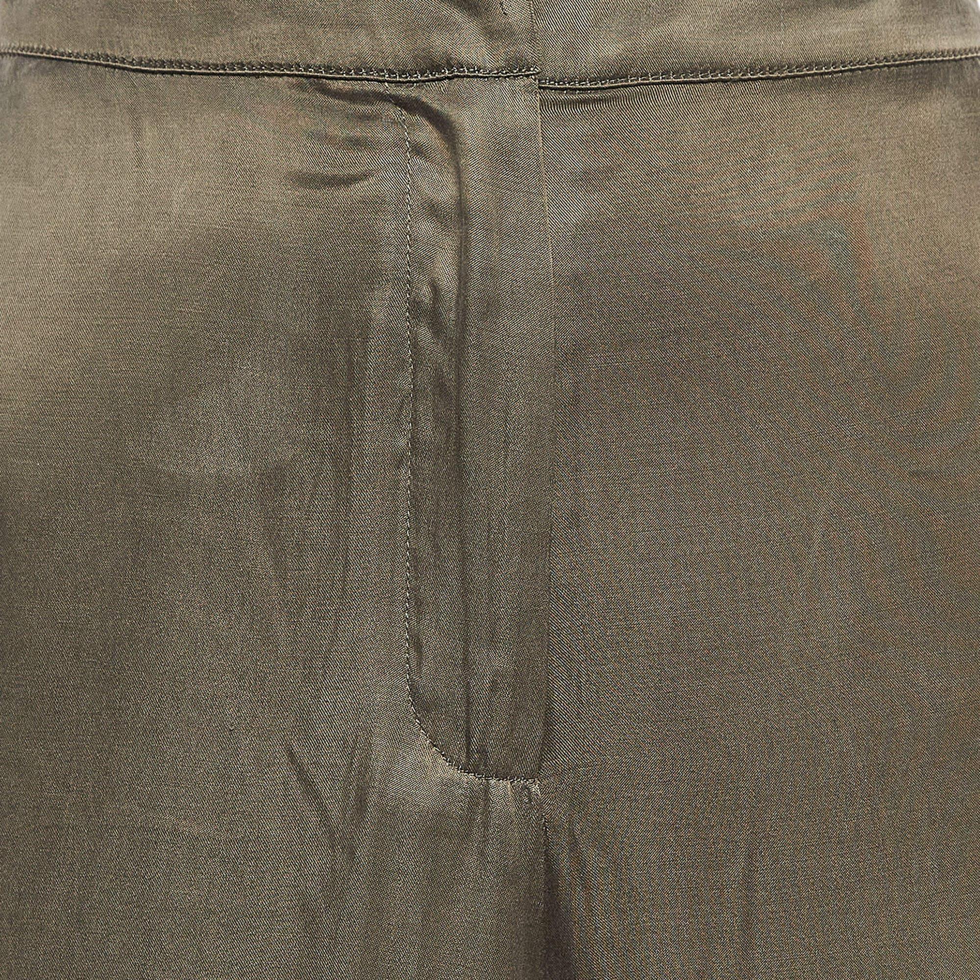 Gris House Of Harlow 1960 X Revolve Pantalon large en satin vert M en vente