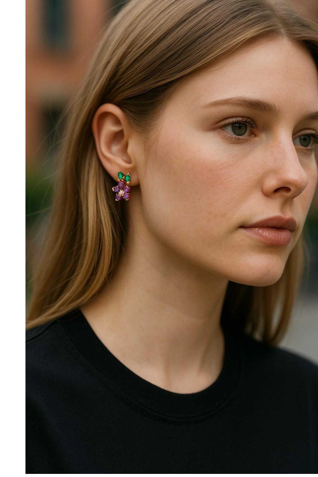 De las mujeres Casa de Igor Carl Fabergé Pendientes Florales de Oro Amarillo Amatista Esmeralda Diamante en venta