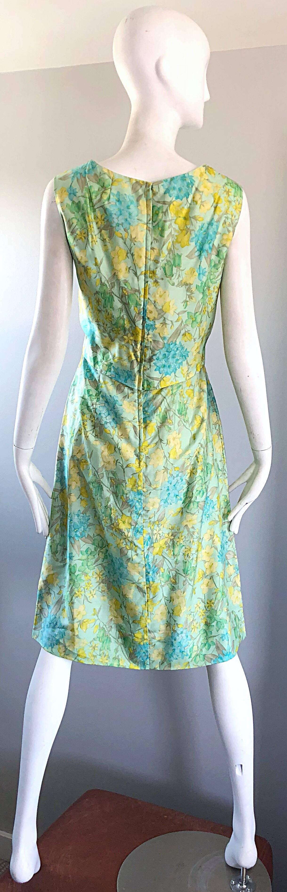 House of Lord's 1960s Blue Yellow Green Chic Pastel Vintage 60s Silk Shift Dress In Excellent Condition For Sale In San Diego, CA