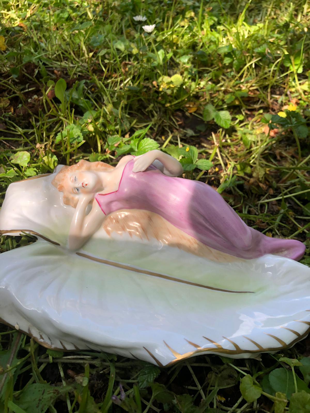 Porcelain House of Plaue Soap Dish, 'Water Lily with Woman' 'before 1989' For Sale
