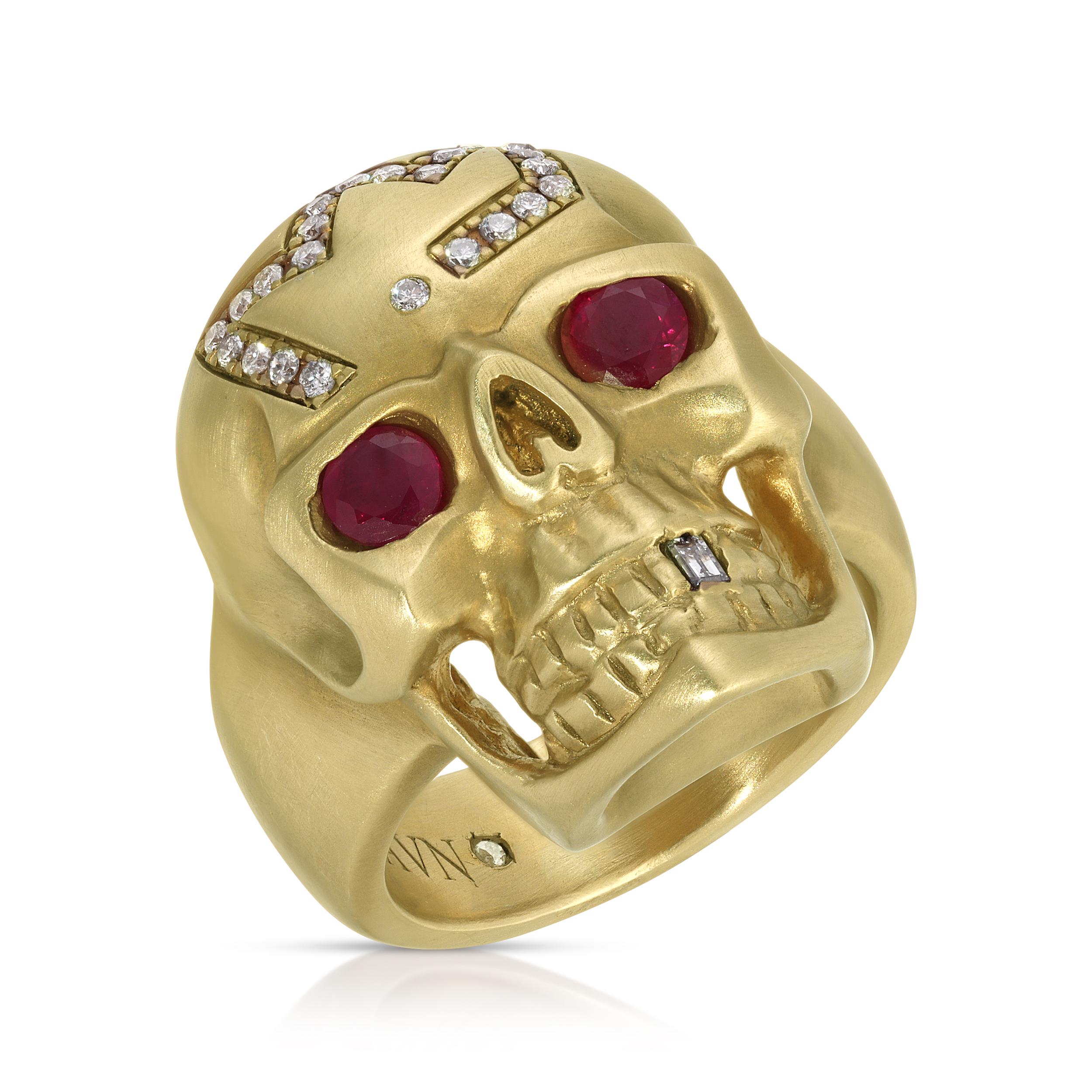 Contemporain House of RAVN, Grand crâne OG en or 14k, avec yeux en rubis et couronne en diamant  en vente