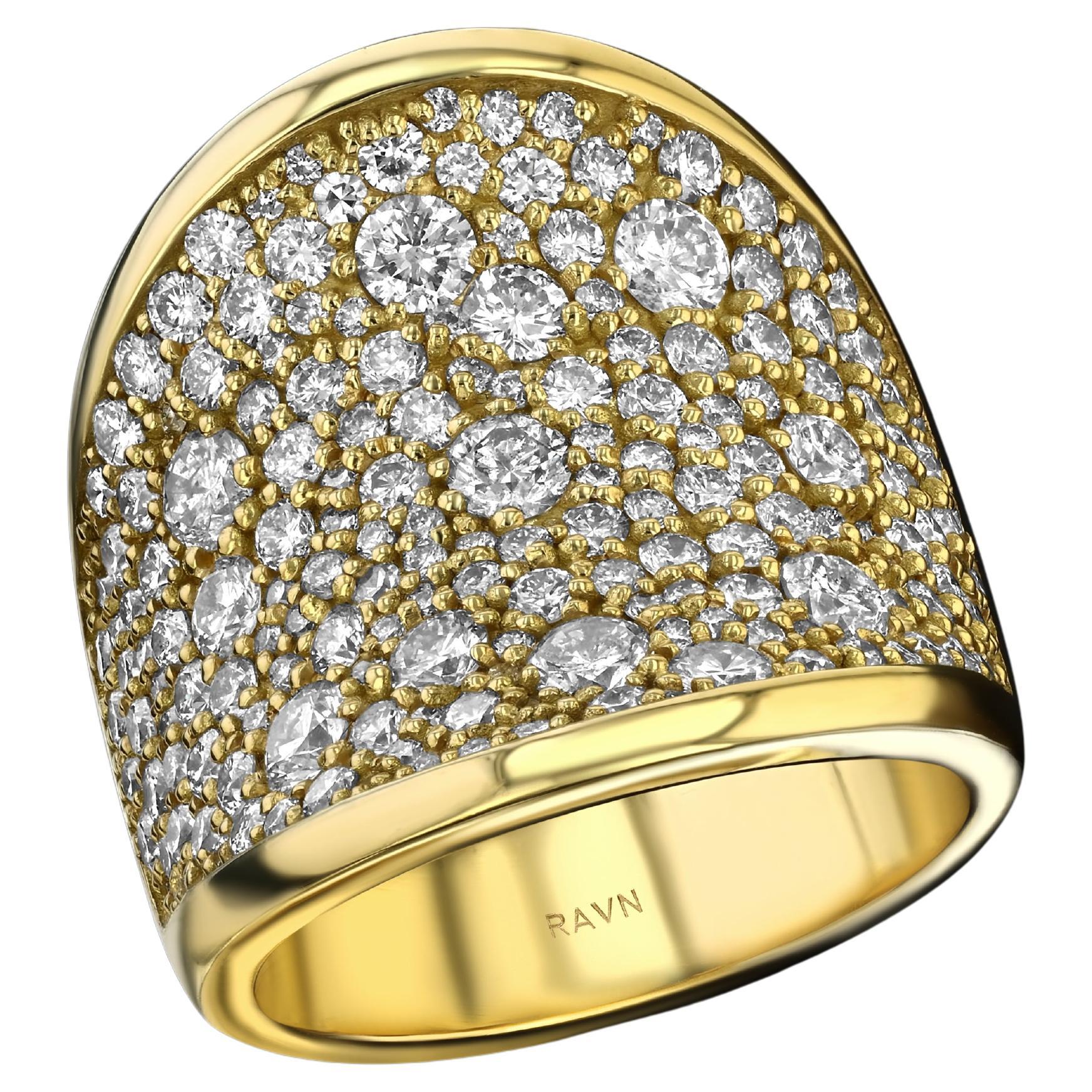 House of RAVN, 18k Gold Saddle Ring with 180 Diamonds (3.65ct total) For Sale