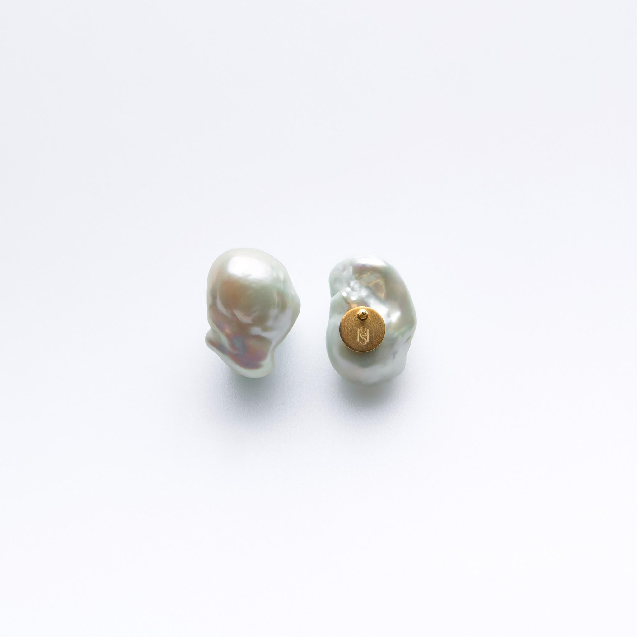 -Crafted with 24K gold-filled 925 sterling silver paired with genuine Baroque pearls
- Made to order within two weeks, ensuring that each set of earrings is unique, just like the individual pearls used.
- Dimensions of each earring range between