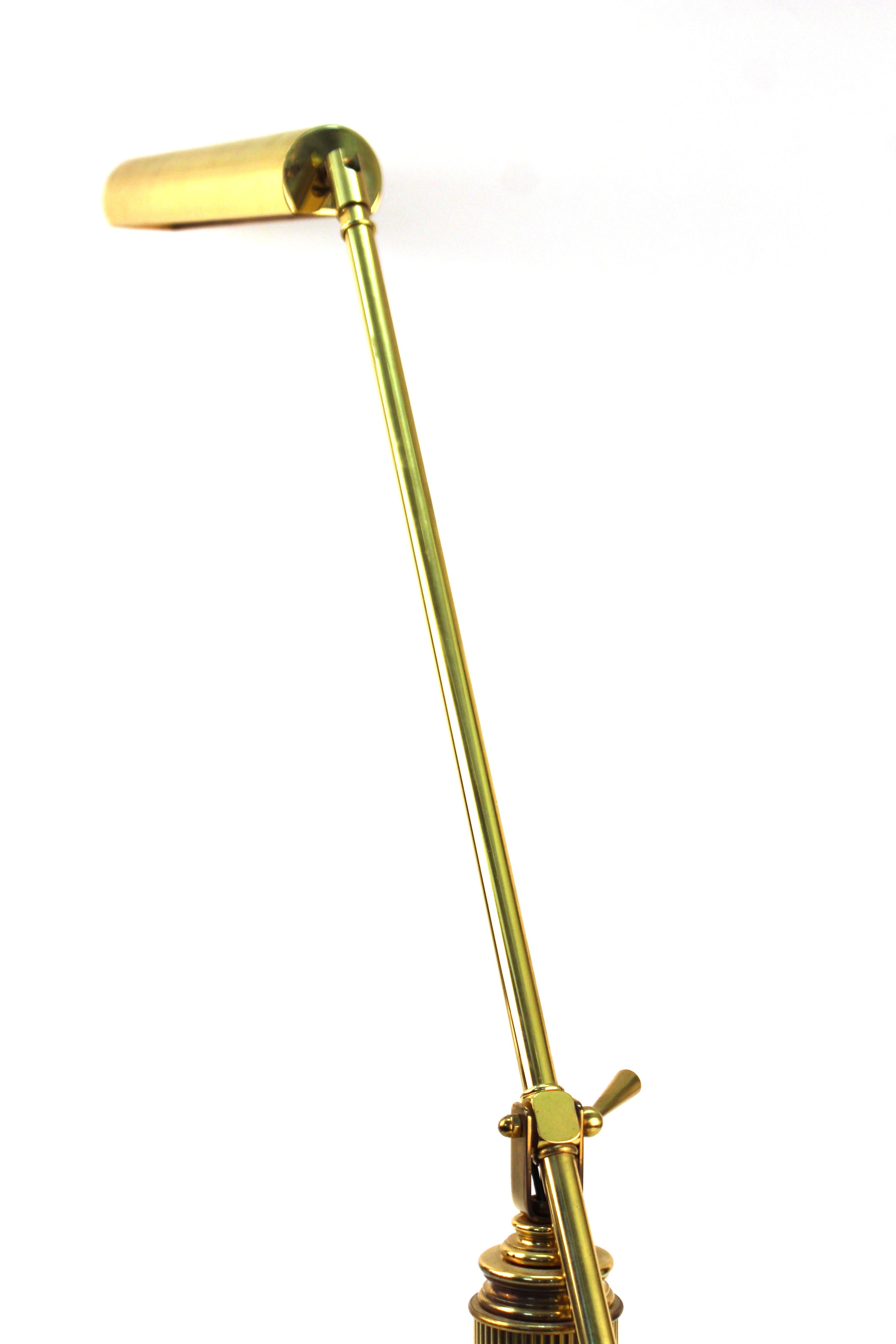 House of Troy Modern Brass Balance Arm Desk Lamp In Good Condition In New York, NY