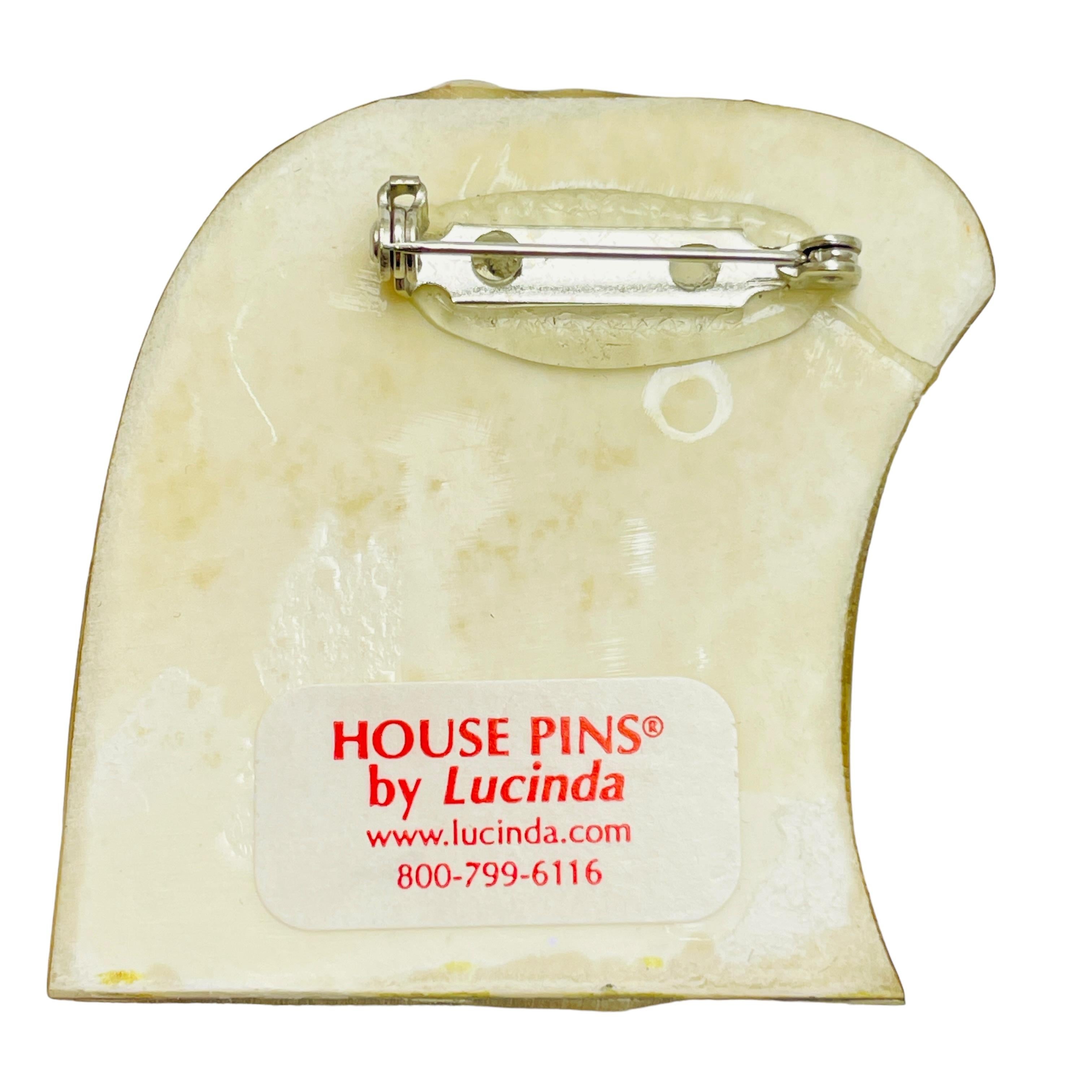 House Pins by LUCINDA vintage unique brooch In Good Condition For Sale In Palos Hills, IL