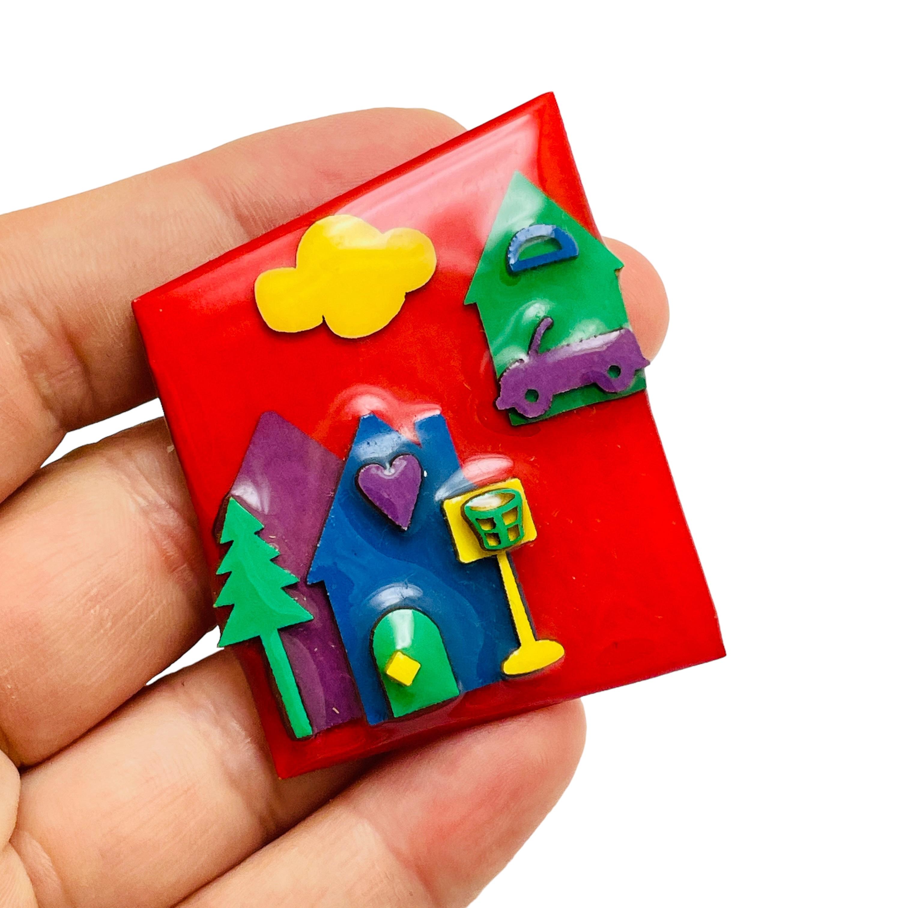 Broche unique vintage House Pins by LUCINDA Pour femmes en vente
