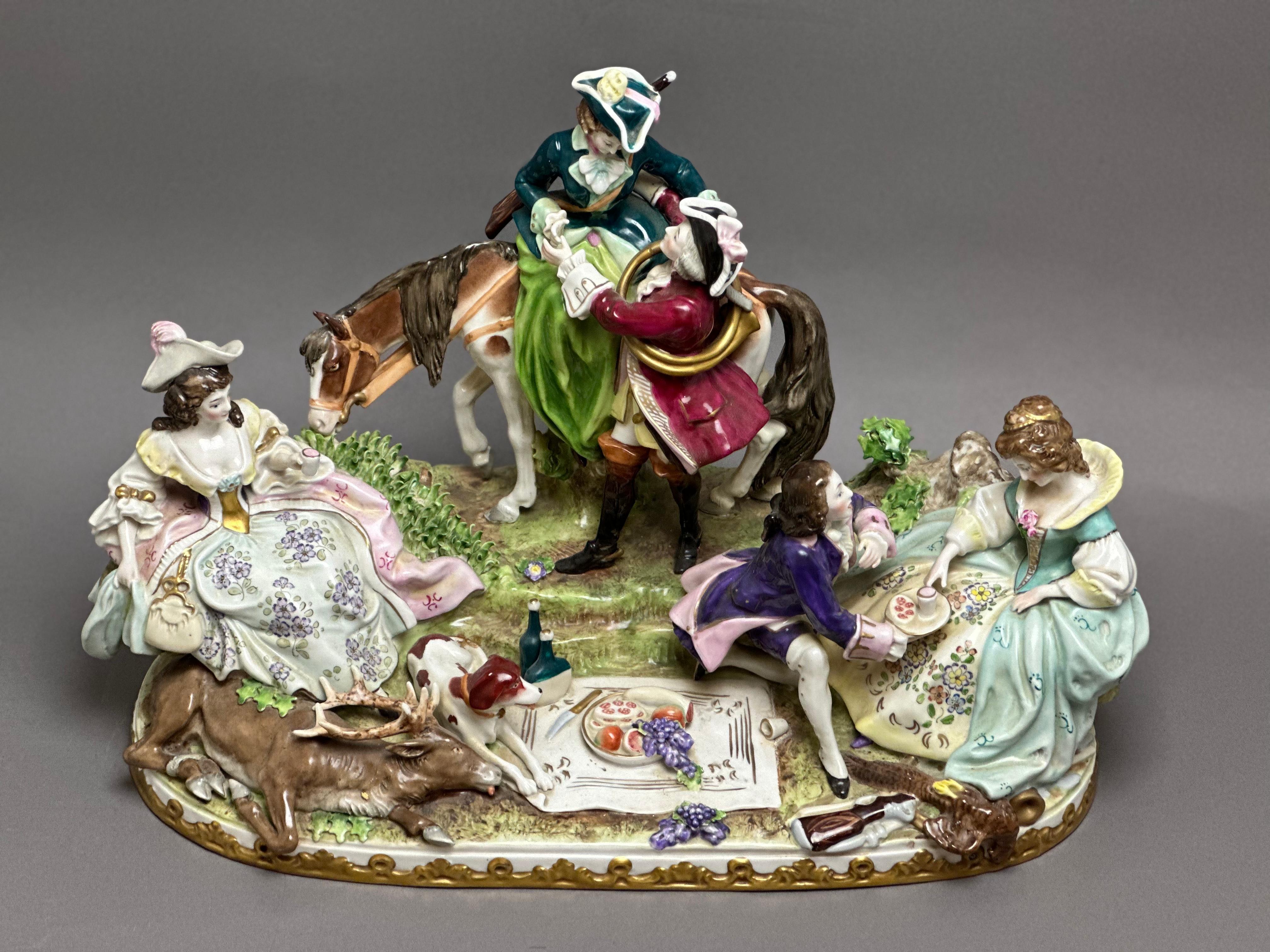 Neoclassical House Scheibe Alsbach Porcelain Figures 'Hunting Scene in circa 1750 For Sale
