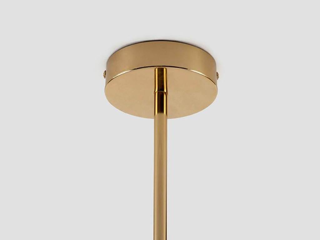 Lámpara de techo Houseof Brass Opal Disk con pantalla de metal y cristal en Nuevo estado para la venta en Bradford on Avon, GB