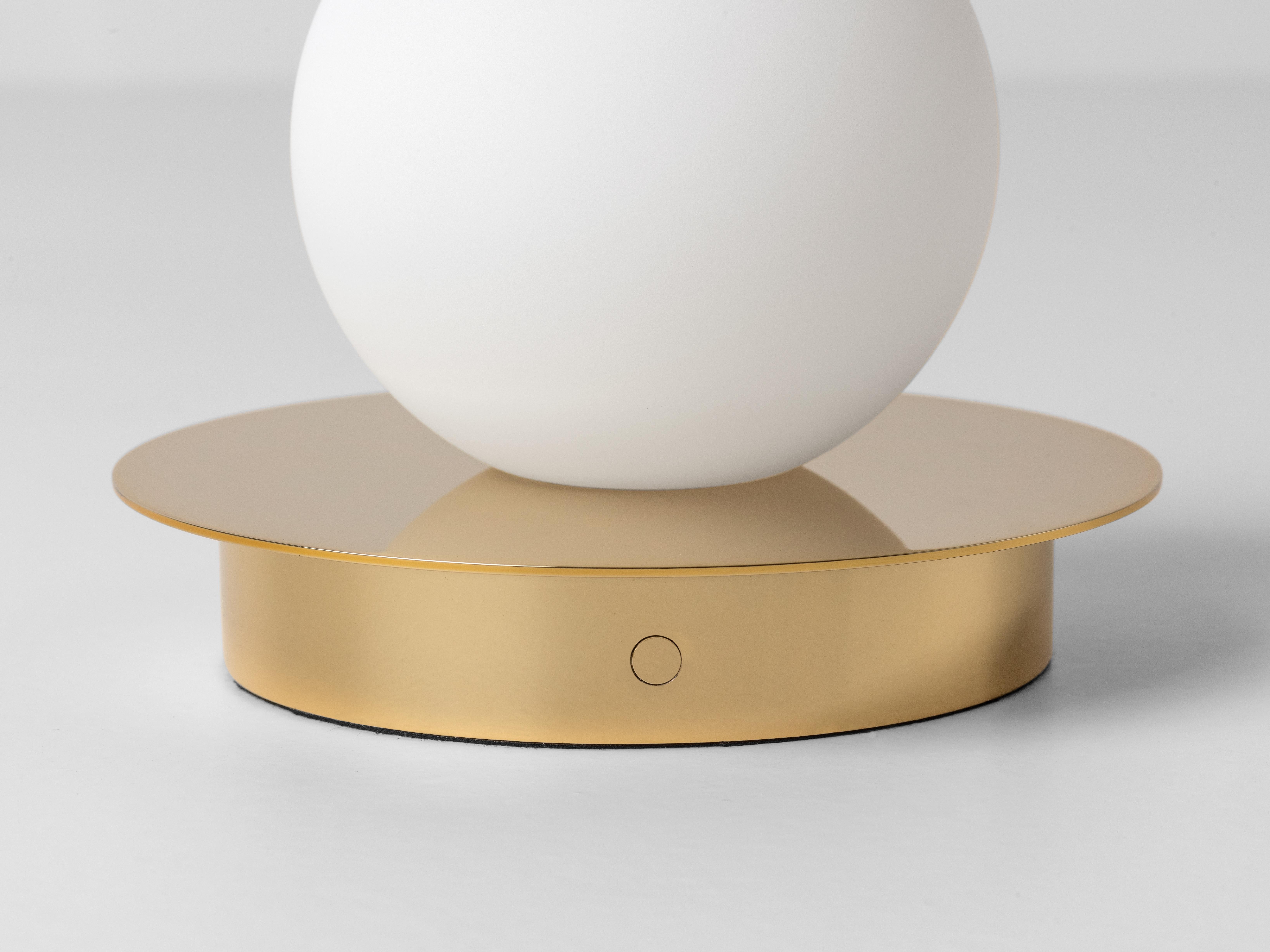 Houseof Brass opal disk cordless table lamp In New Condition For Sale In Bradford on Avon, GB