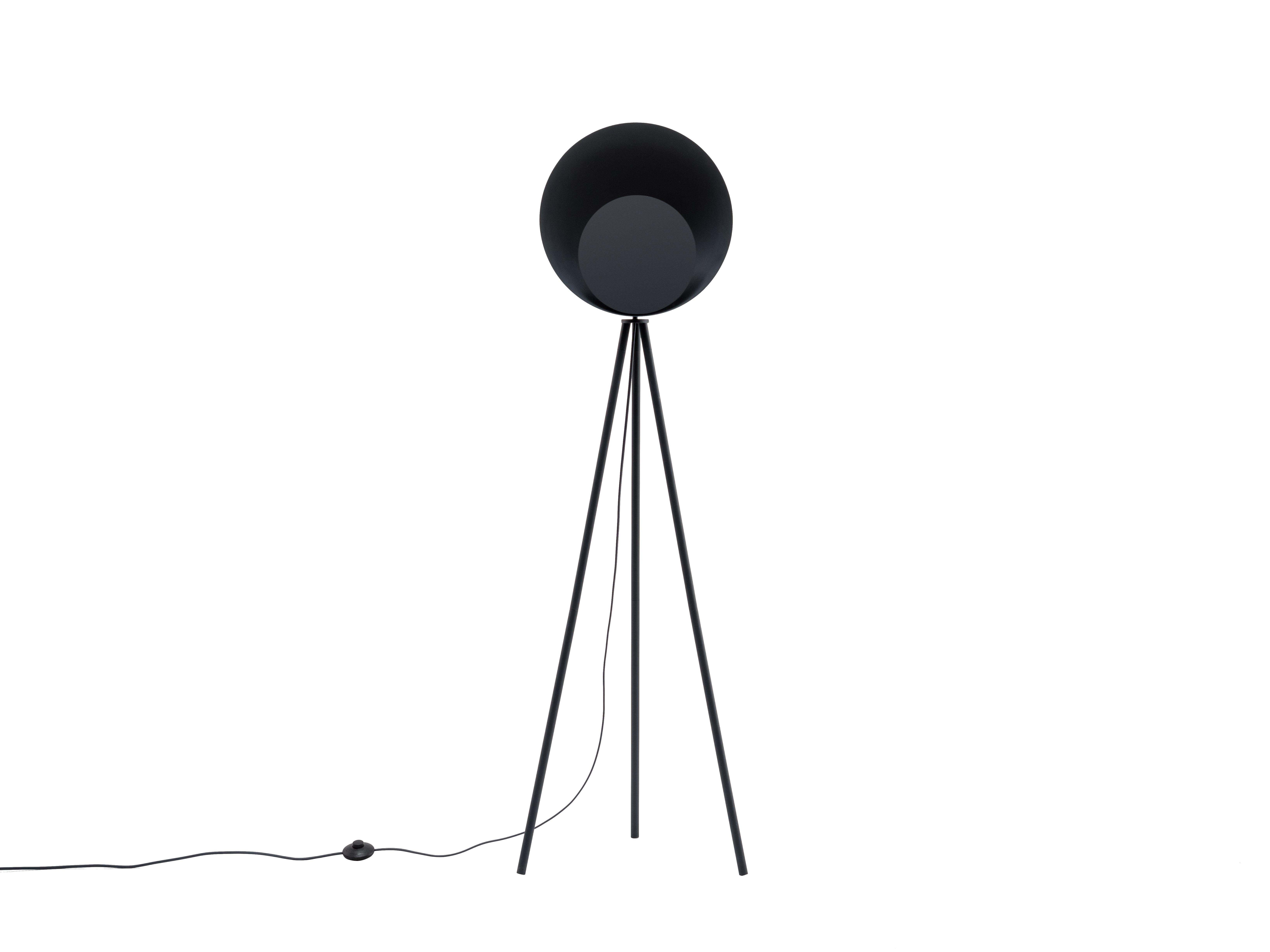 A houseof icon, this statement lamp has become a favourite, combining soft ambient lighting and pop-art shapes. Sitting on a tripod base, the oversized dome shade diffuses the light to create the perfect glow. Our pitch nearly black, Charcoal grey