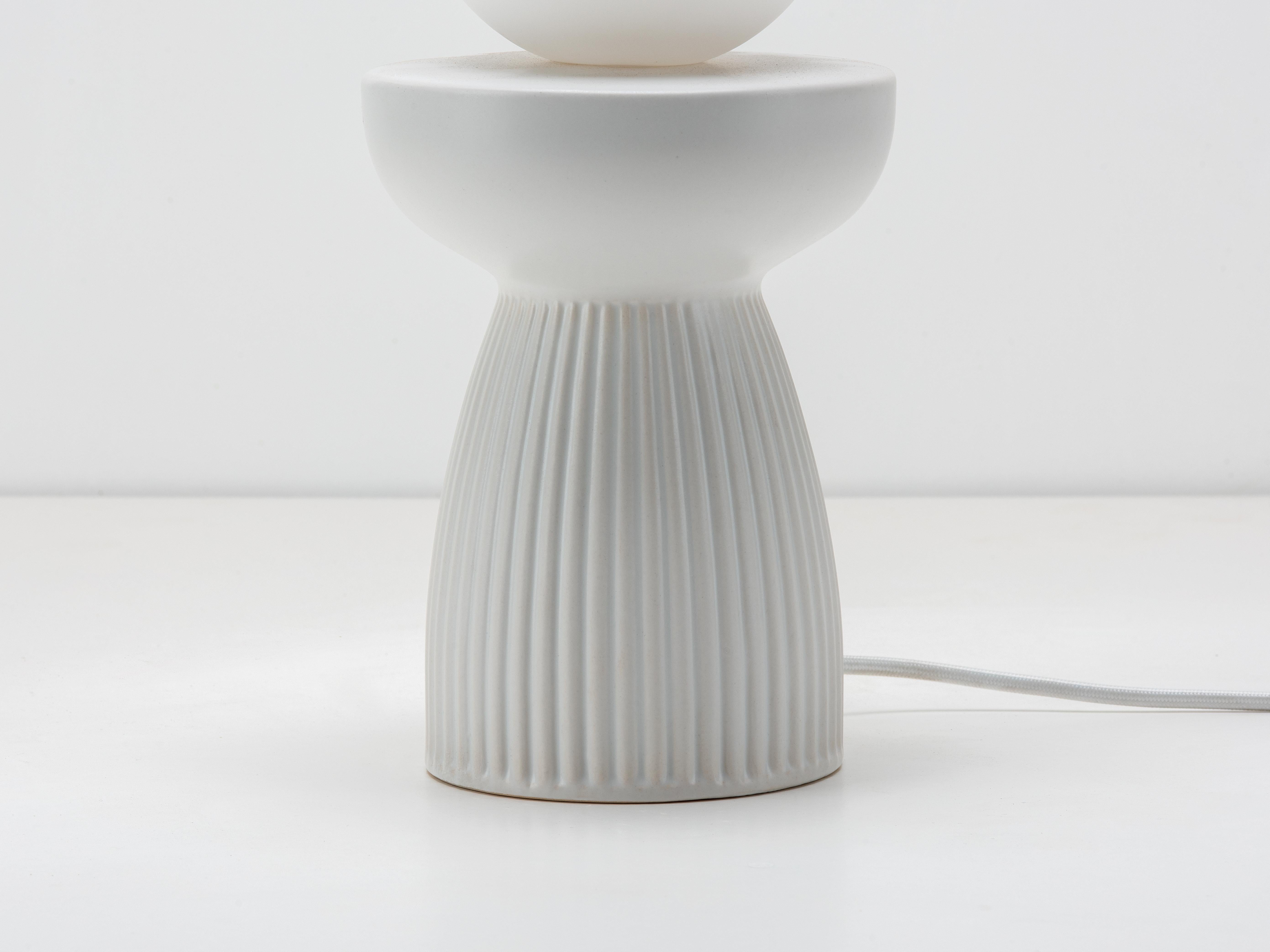 Contemporary Houseof Sand White Ribbed Ceramic Table Lamp For Sale