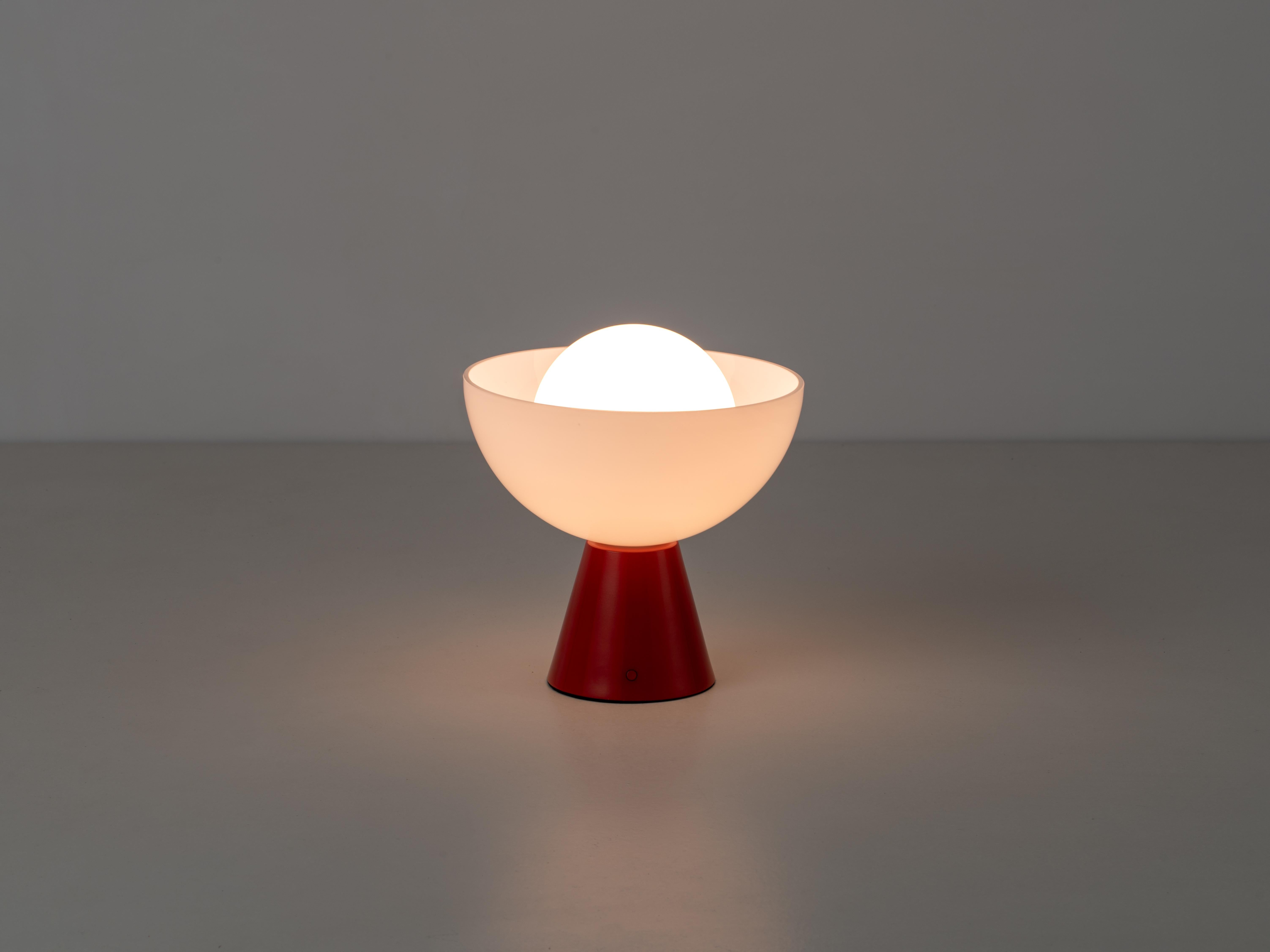 Houseof Jam rote Dome kabellose Tischlampe (Chinesisch) im Angebot