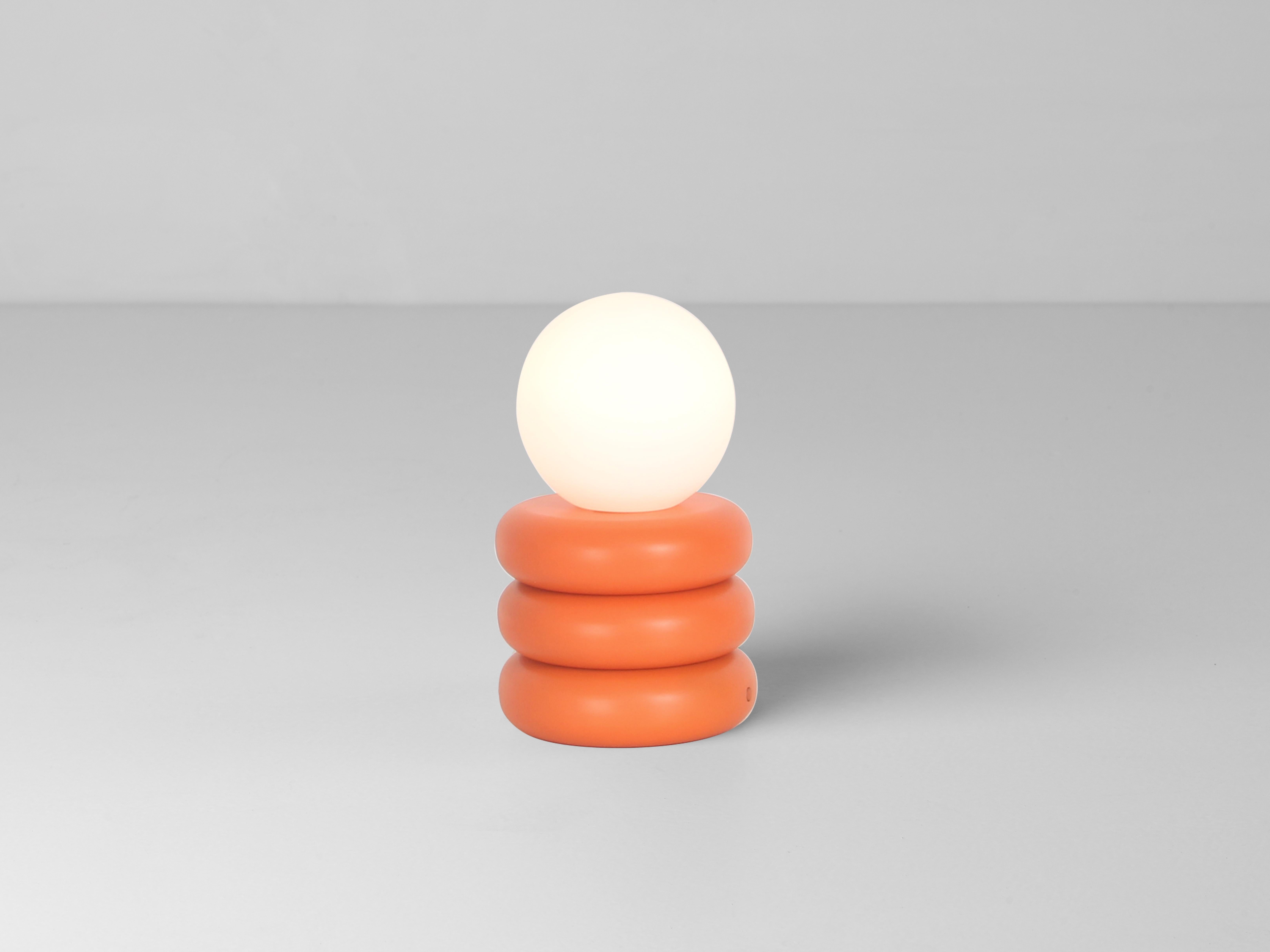 Mid-Century moderno Houseof Peel, lampada da tavolo senza fili arancione in vendita