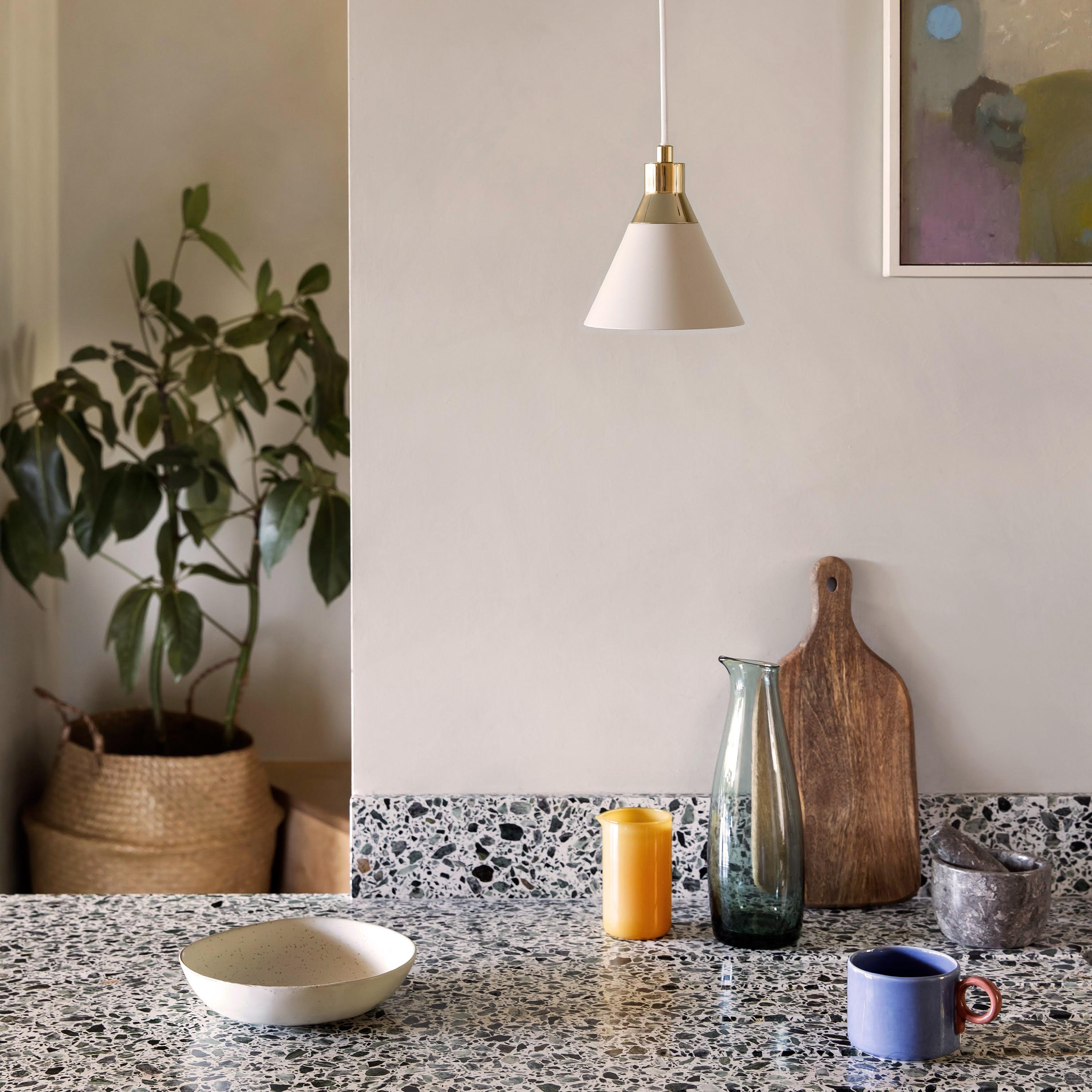 Lámpara de techo colgante cónica Houseof Sand Siglo XXI y contemporáneo en venta