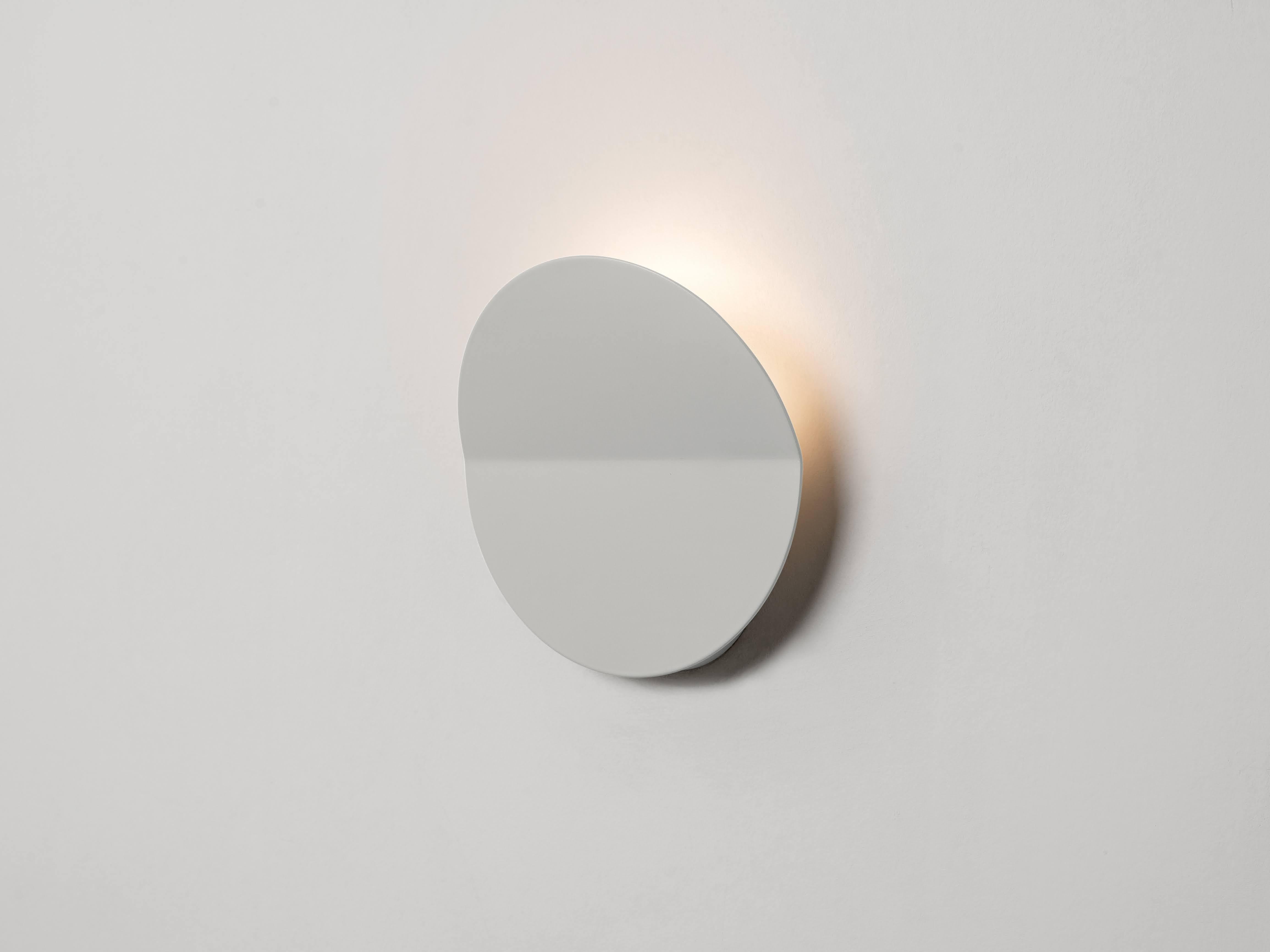 Contemporary Houseof Sand diffuser wall light For Sale