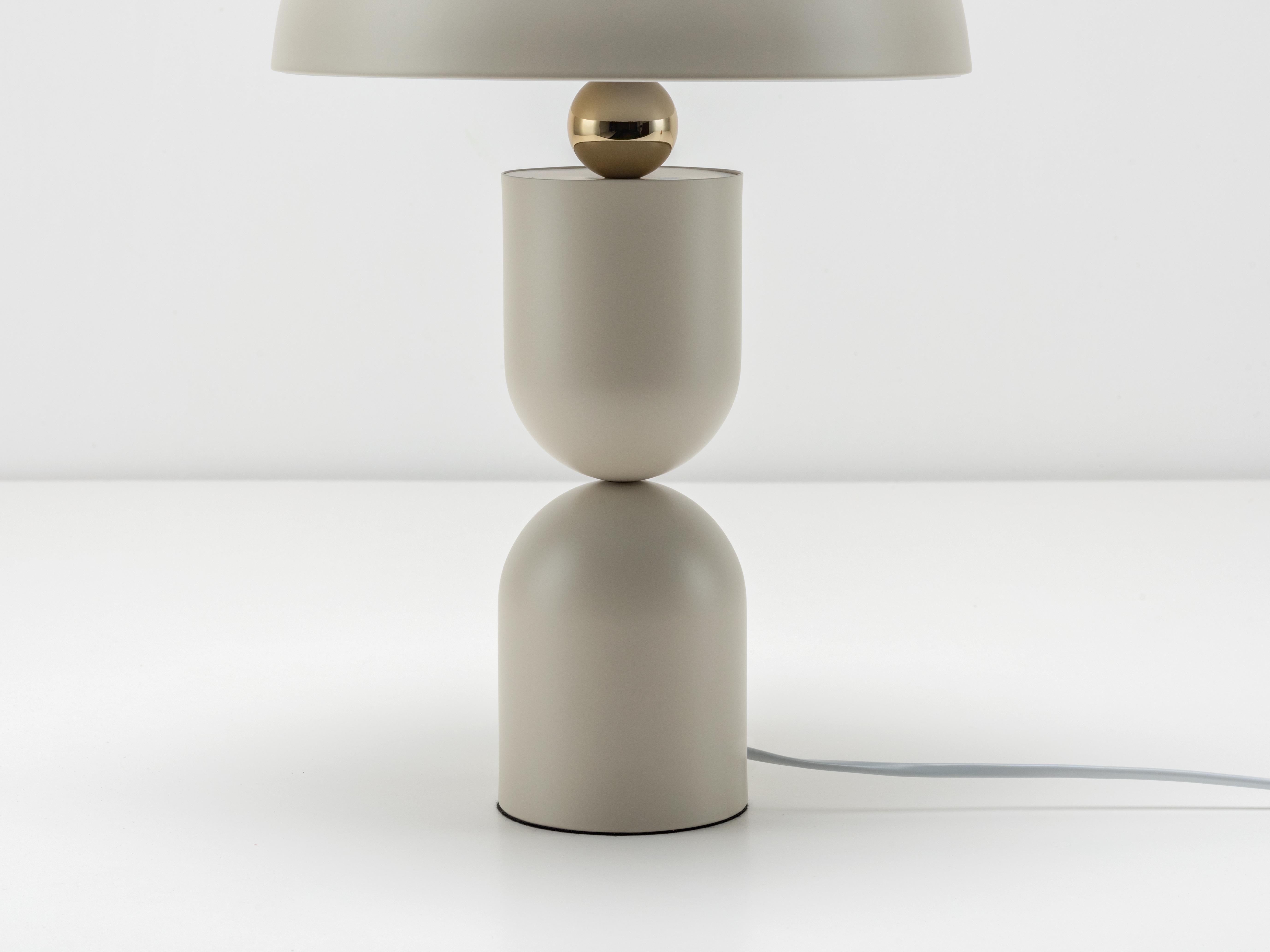XXIe siècle et contemporain Houseof Sand mushroom dome table lamp en vente