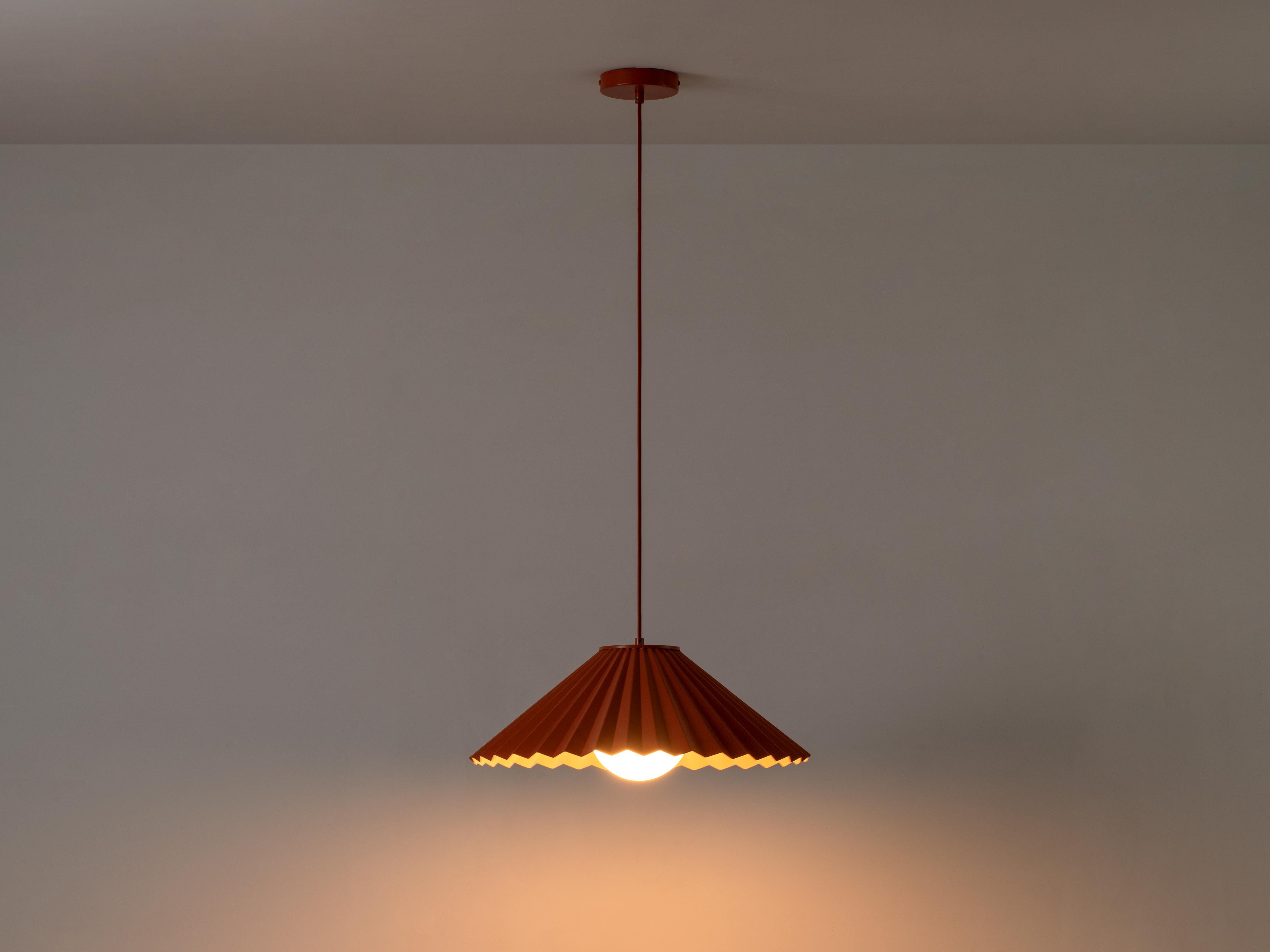 Chinois Houseof The Pleat plafonnier suspendu en vente