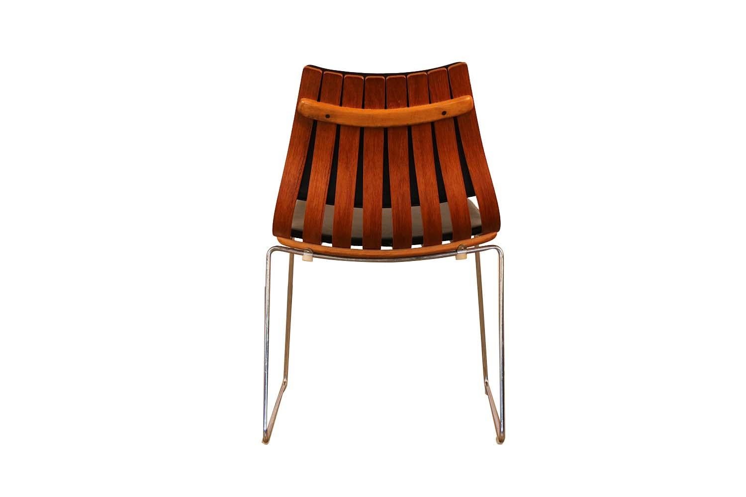 Mid-20th Century Hove Mobler Midcentury Hans Brattrud Teak Padded Scandia Chair