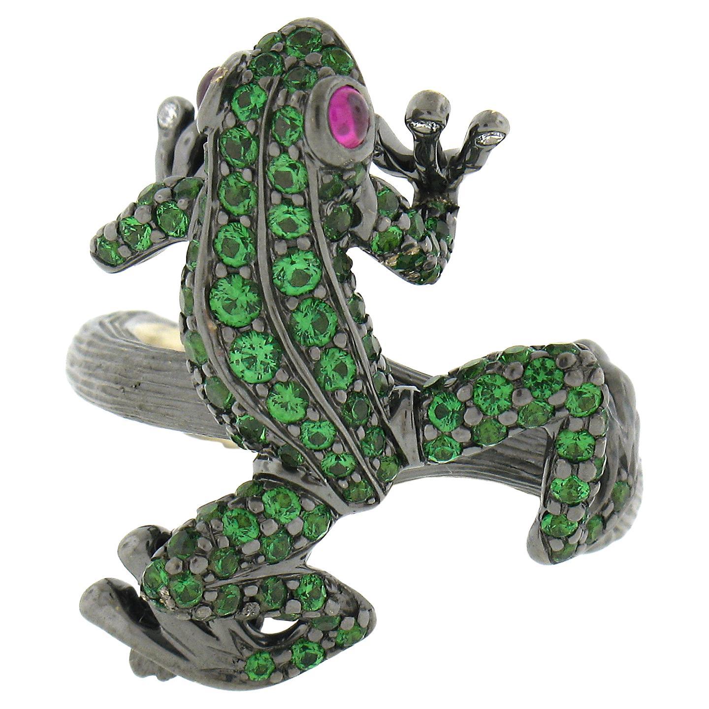 Hover to zoom Have one to sell? Sell now 18K Gold & Black Rhodium Pave Tsavorite For Sale