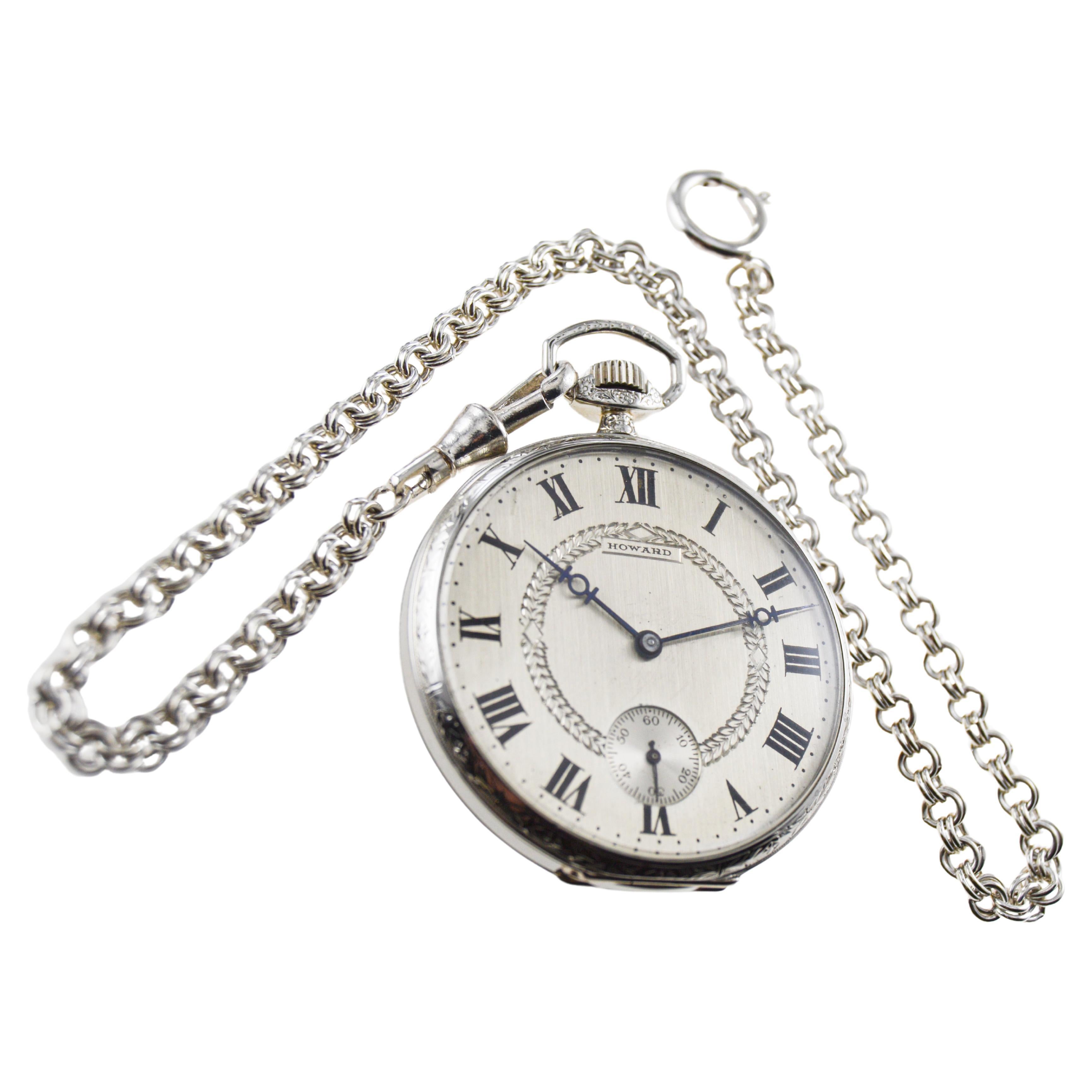 FACTORY / HOUSE: Howard Watch Company
STYLE / REFERENCE: Open Faced / 12 X 14 Size
METAL / MATERIAL: 18Kt. White Heavy Gold Filled
CIRCA / YEAR: 1917
DIMENSIONS / SIZE: Diameter 44mm
MOVEMENT / CALIBER: Manual Winding / 17 Jewels 
DIAL / HANDS: