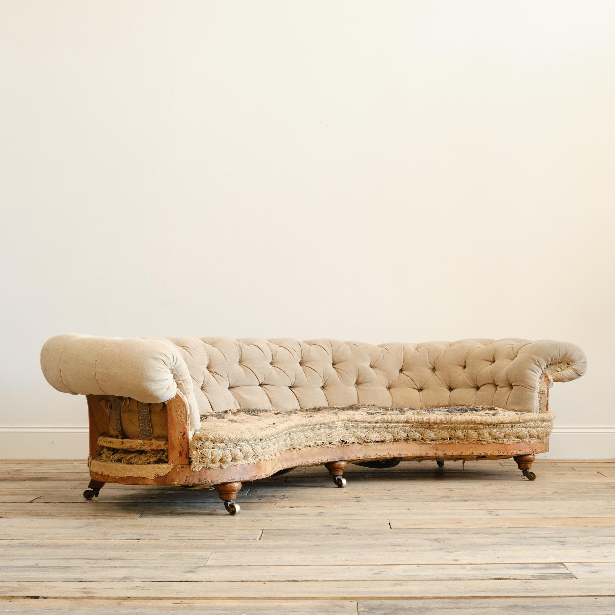 Victorian Howard and Sons Crescent Chesterfield Sofa c1860 For Sale