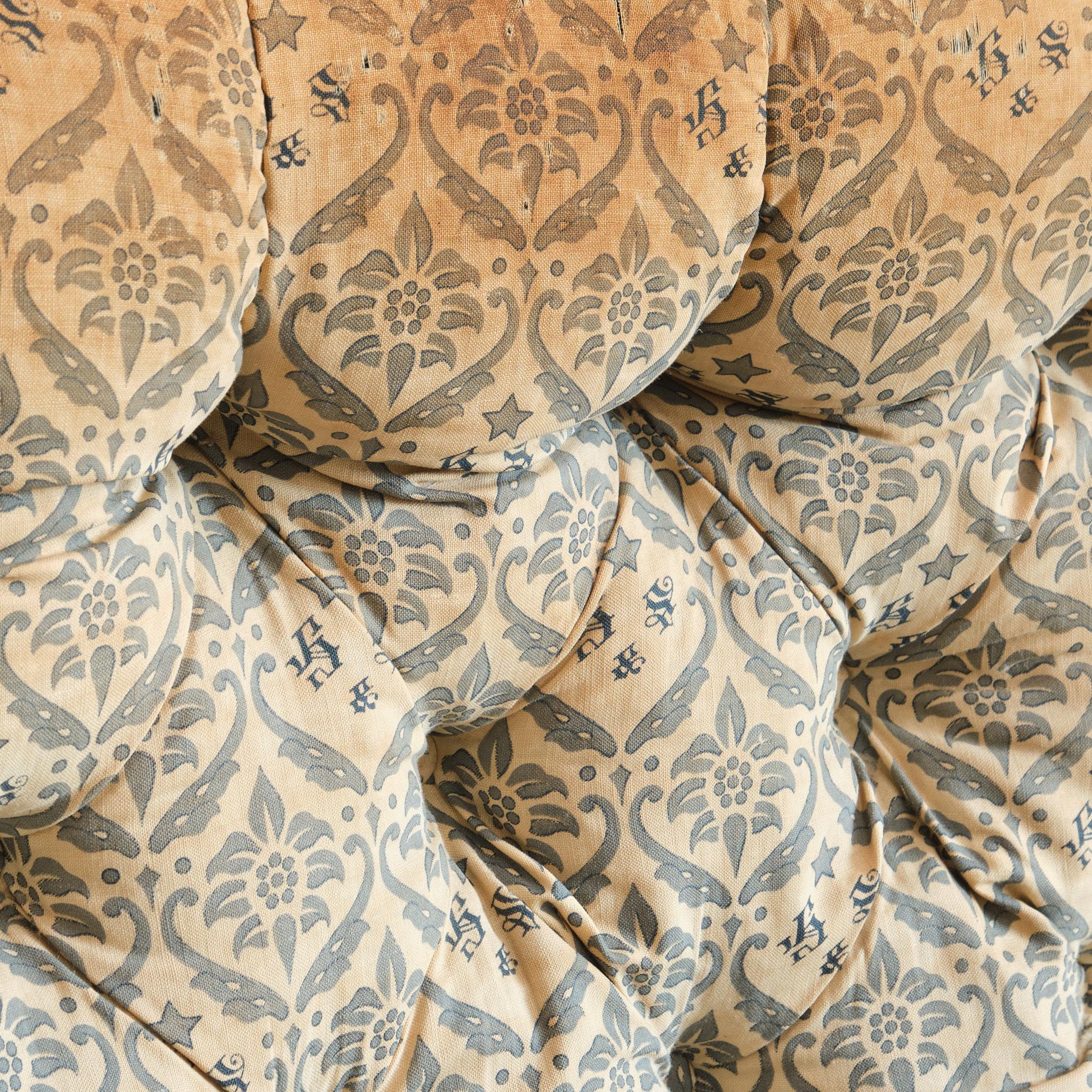 Howard and Sons 'Hammond' Armchair For Sale 5