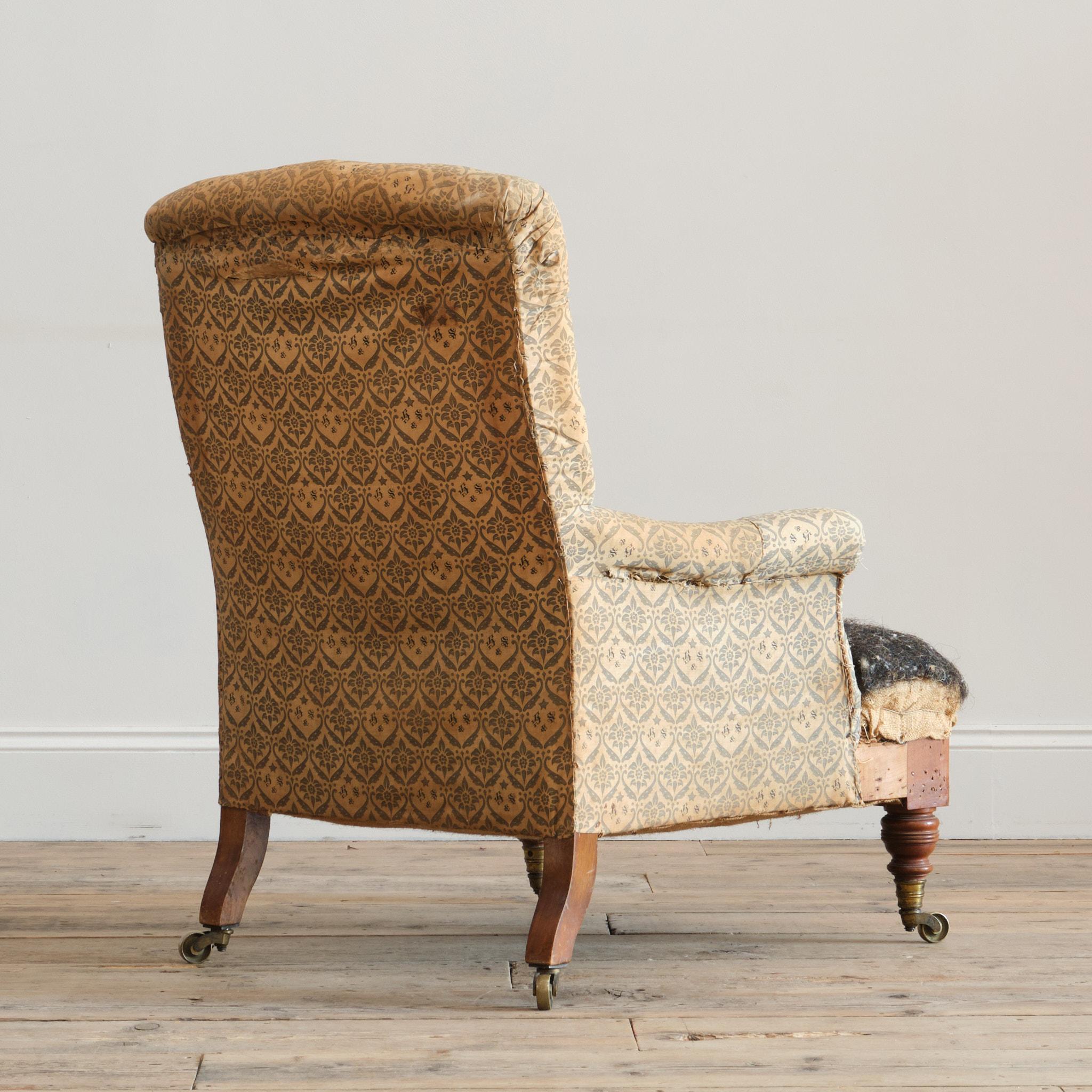 Howard and Sons 'Hammond' Armchair In Fair Condition For Sale In Batley, GB