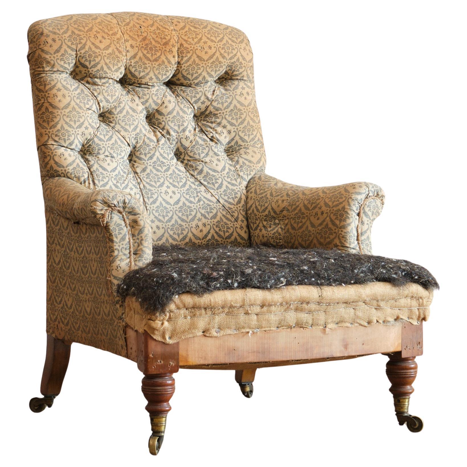 Howard and Sons 'Hammond' Armchair