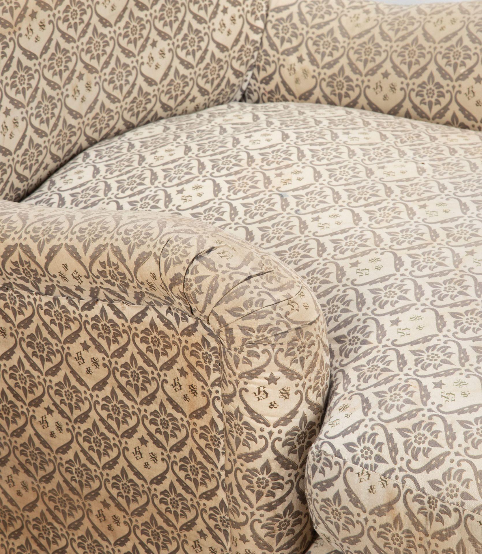 Howard and Sons ‘Harley’ Armchair For Sale 1