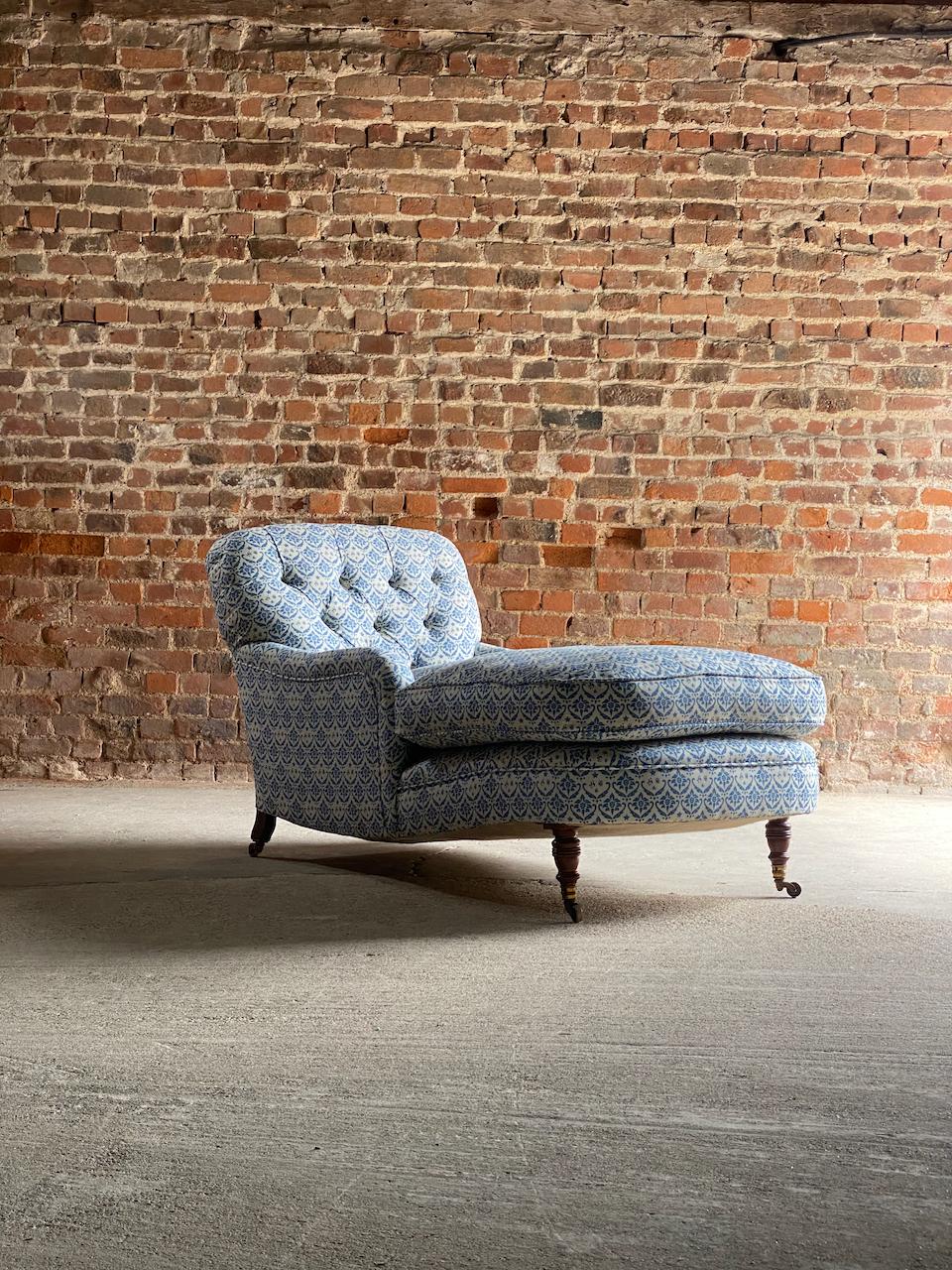 Howard and Sons chaise longue armchair, England, circa 1870.

Magnificent Victorian 19th century Howard and Sons ‘English Country House’ Ivor Chaise Longue Armchair or Daybed, England circa 1870, this exceptional oversized armchair custom made for