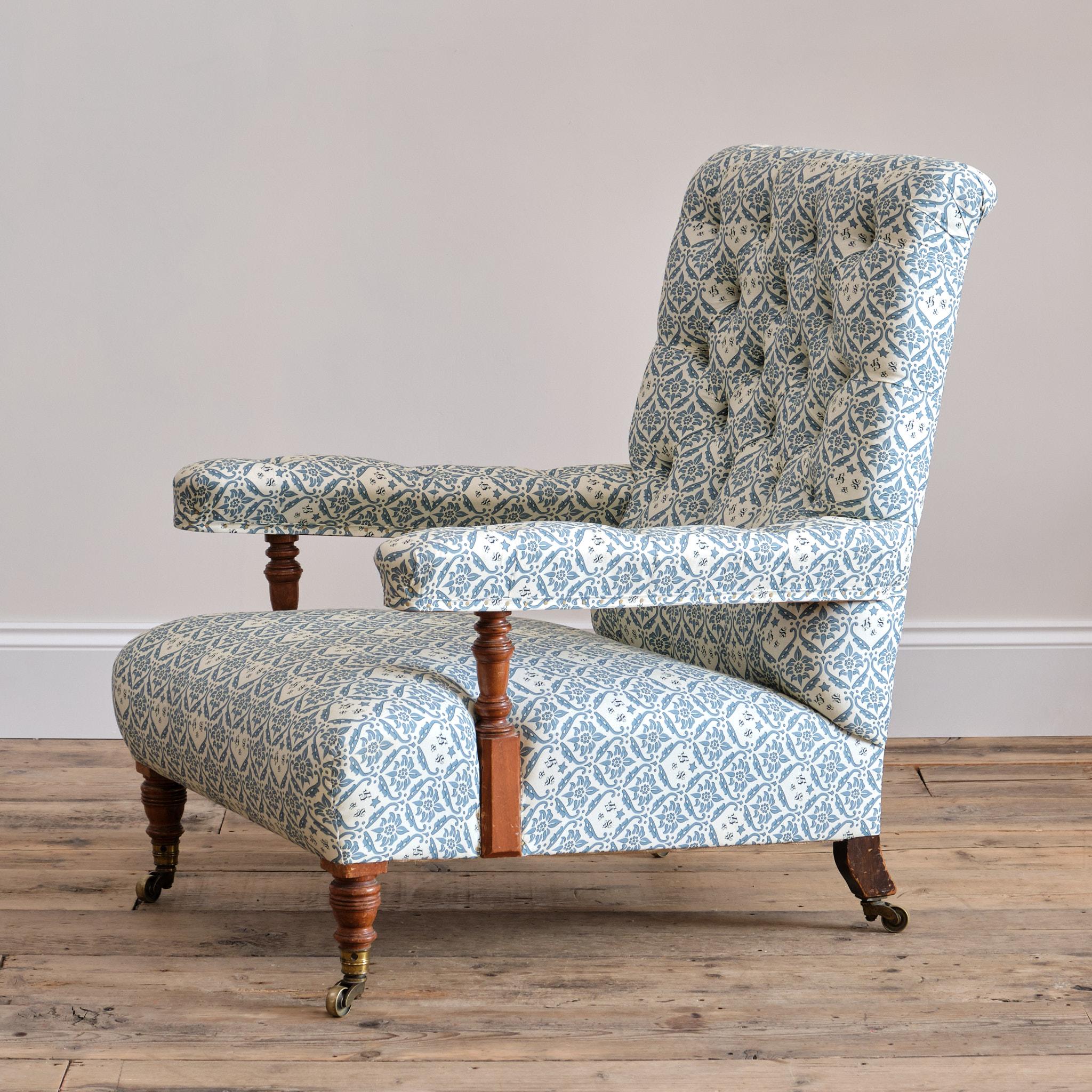 Howard and sons open armchair 3