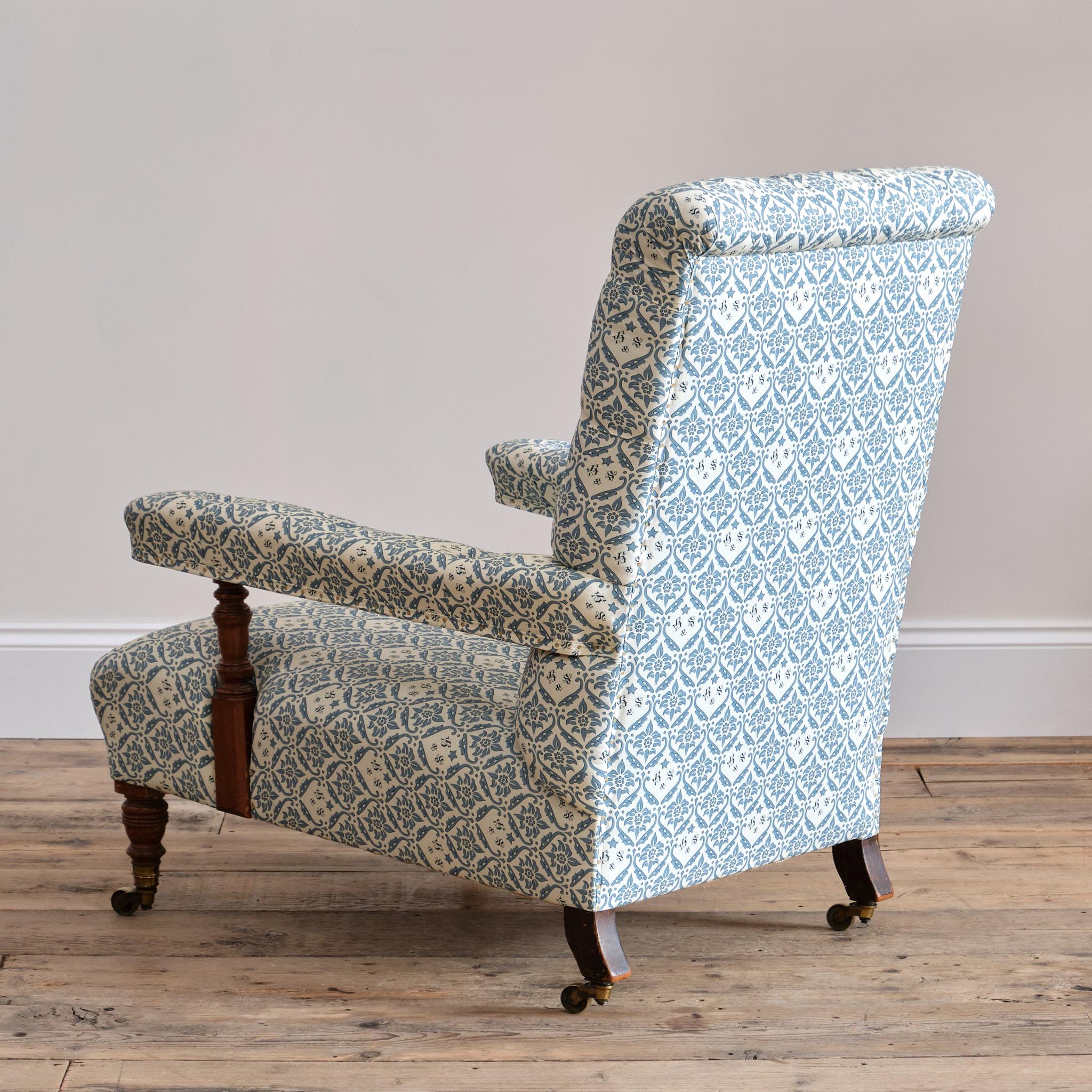 Howard and sons open armchair 2