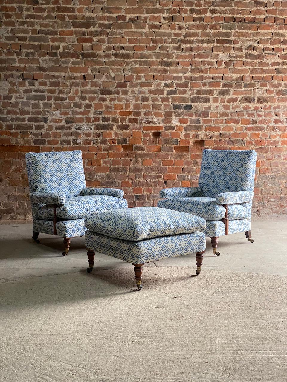 Howard and Sons Open Armchairs 19th Century England, Circa 1850 For Sale 5