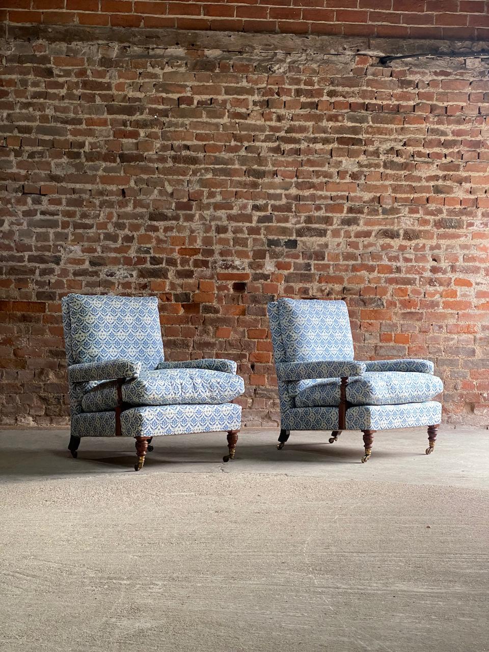 Howard and Sons Open Armchairs 19th Century England, Circa 1850 In Excellent Condition For Sale In Longdon, Tewkesbury