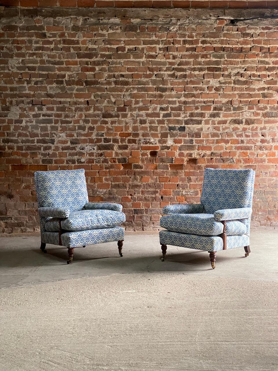 Howard and Sons Open Armchairs 19th Century England, Circa 1850 For Sale 1