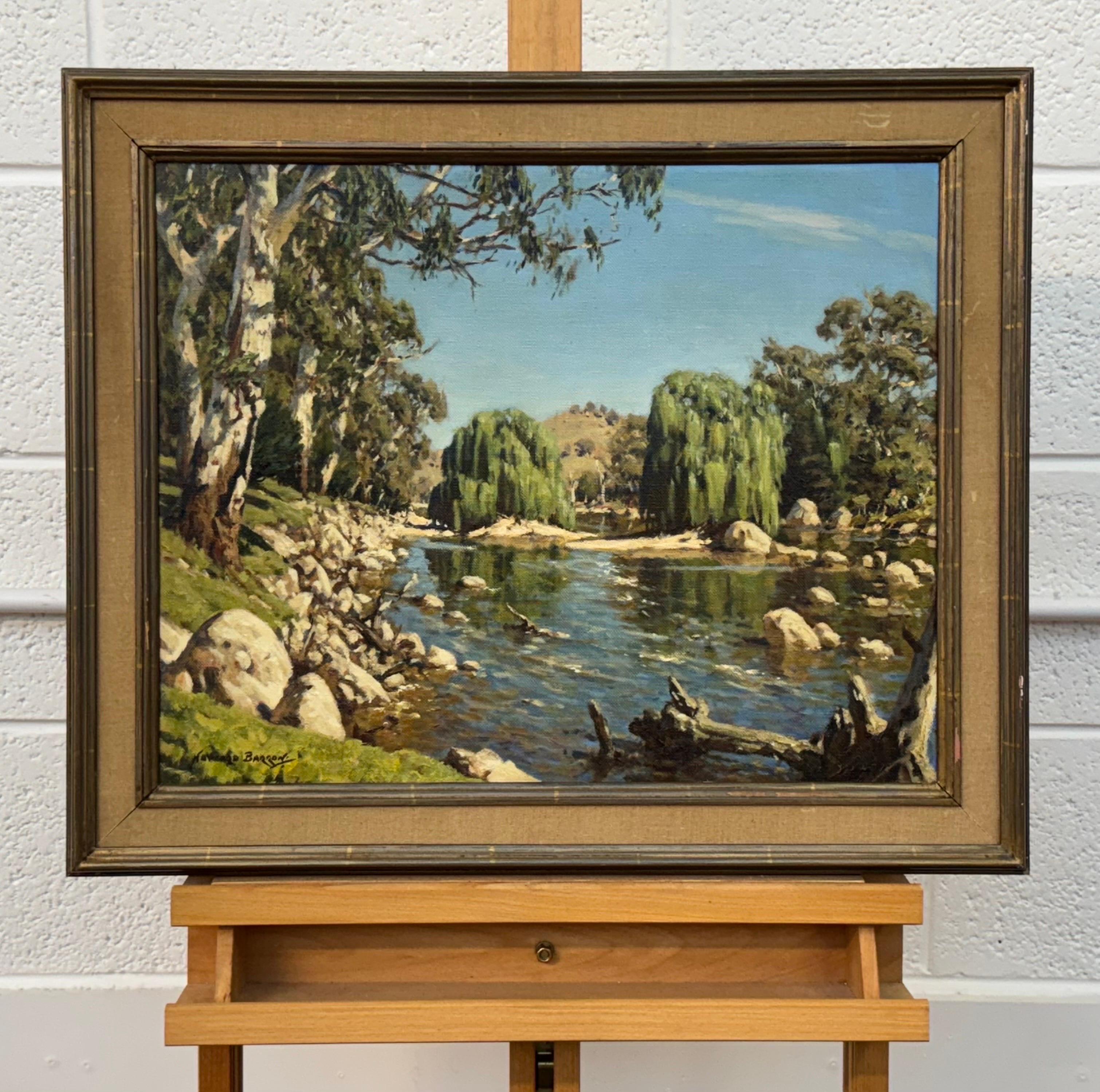 Paisaje fluvial australiano pintado por un artista inglés australiano del siglo XX - Figurative Painting Marrón de Howard Barron