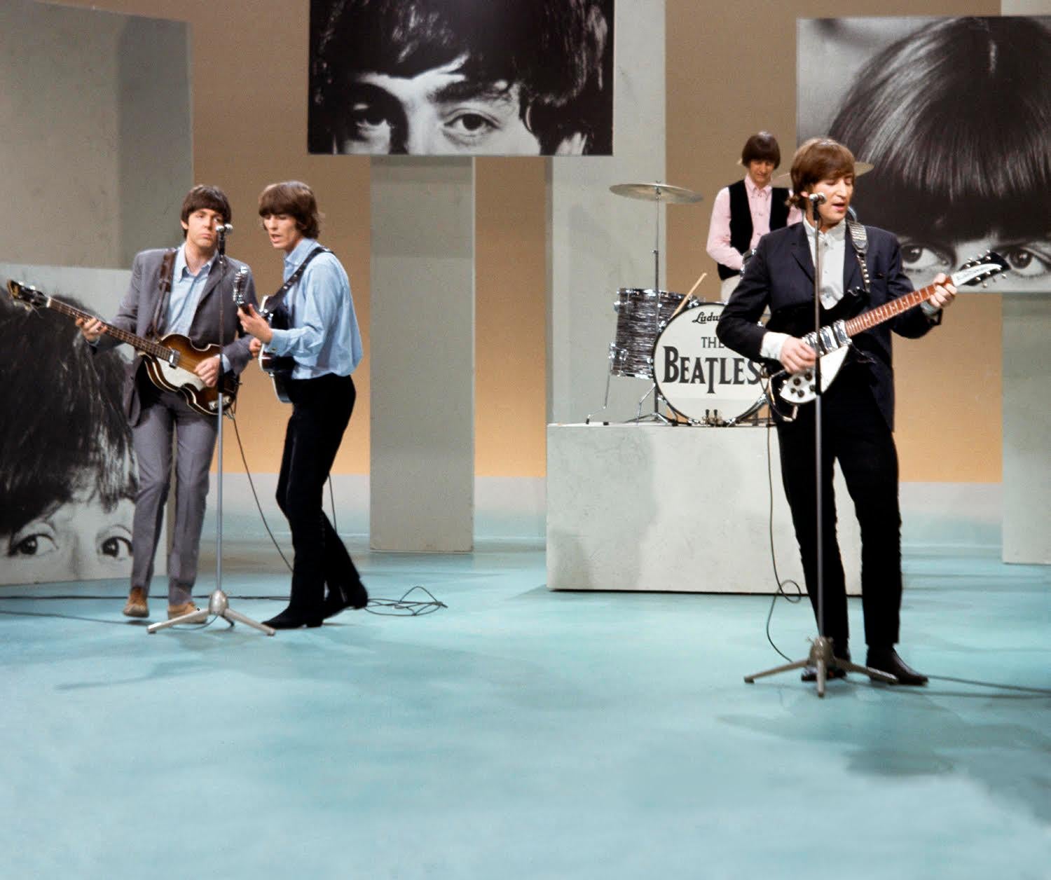 "Beatles - Afternoon Rehearsal" Photography 18x21in Ed. of 25 by Howard Grafton

Signed and numbered on the back by the publisher


The Beatles on the Ed Sullivan Show
A piece of history. 

﻿The Ed Sullivan show featuring the Beatles still attracts
